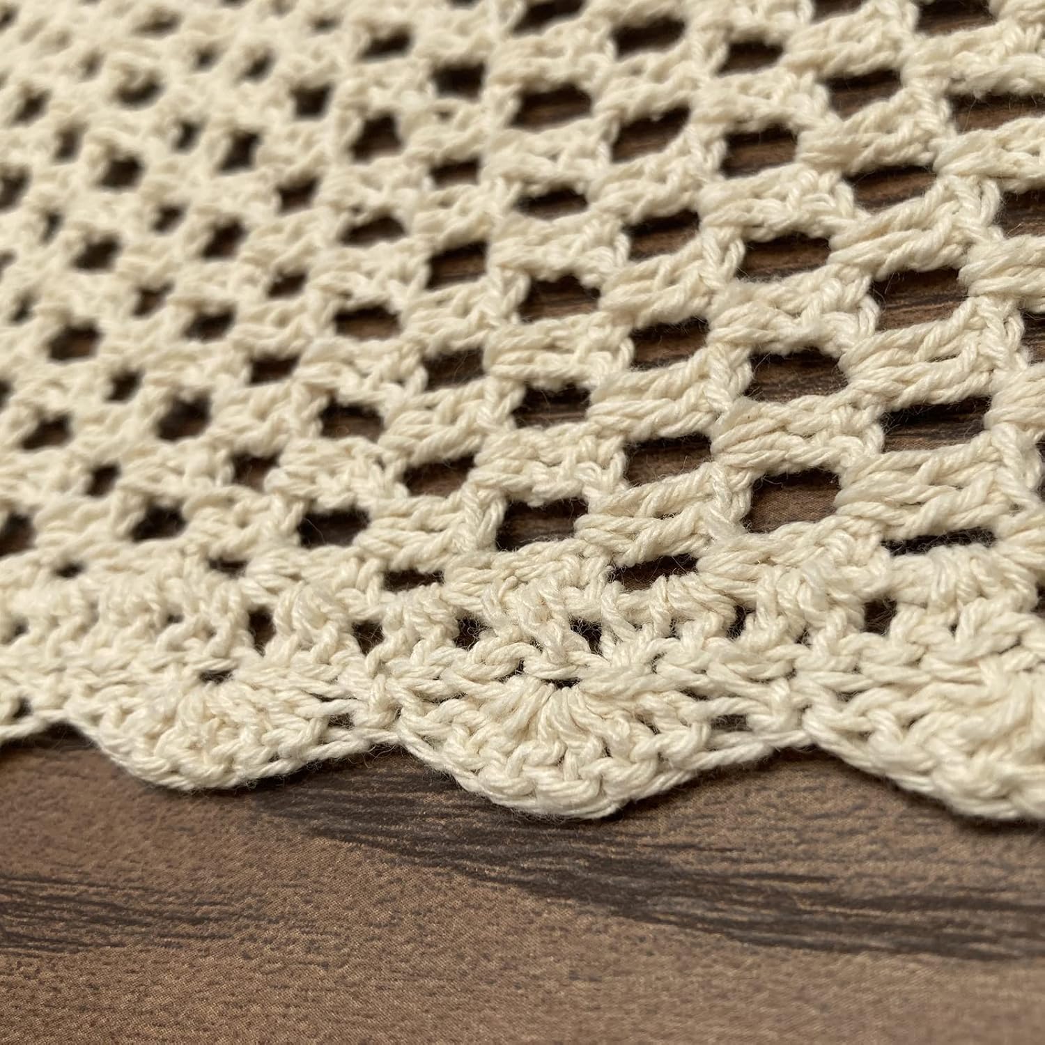 Mantel pequeño de algodón de ganchillo beige para mesa, protector rectangular para mesita de noche, cómoda para dormitorio, 12 x 17 pulgadas
