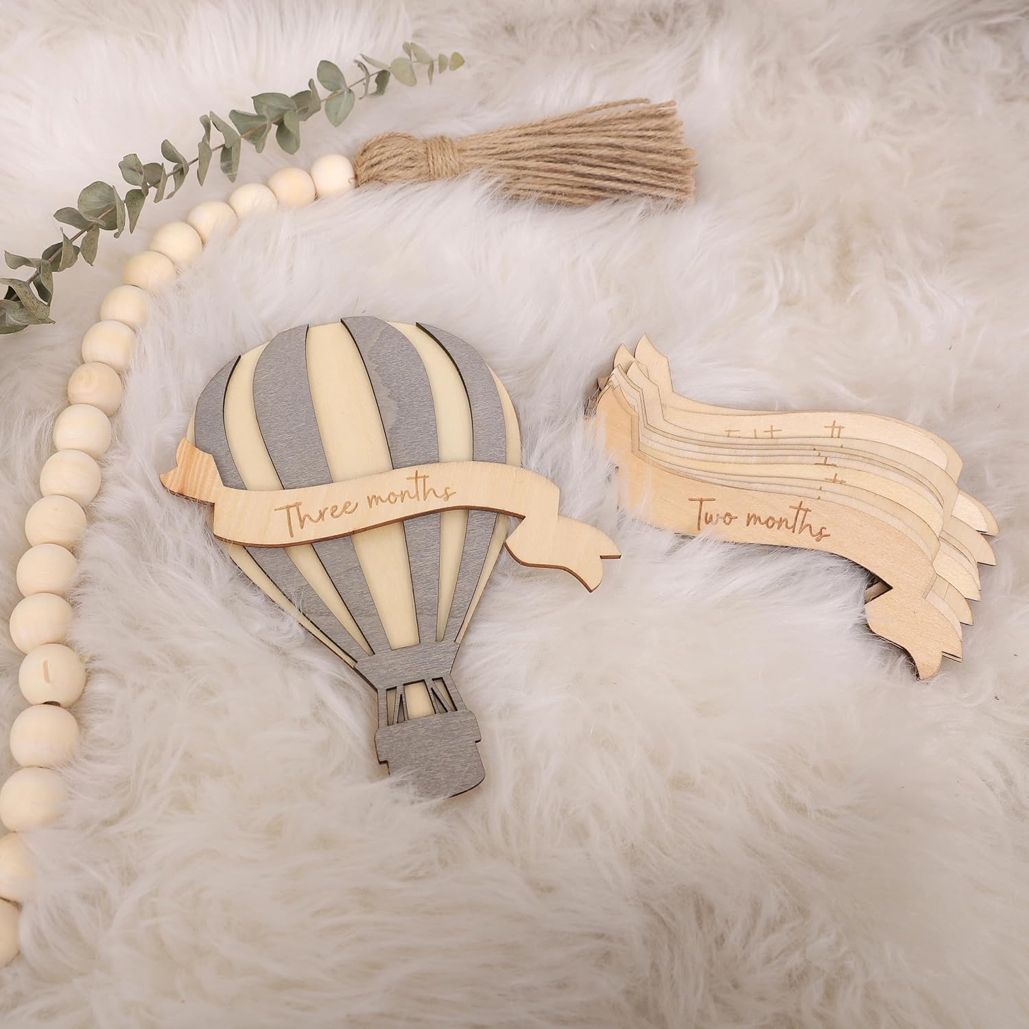 Tarjetas de hitos mensuales de madera con globo aerostático para bebé, tema de arriba y lejos, accesorios de fotografía para recién nacidos,