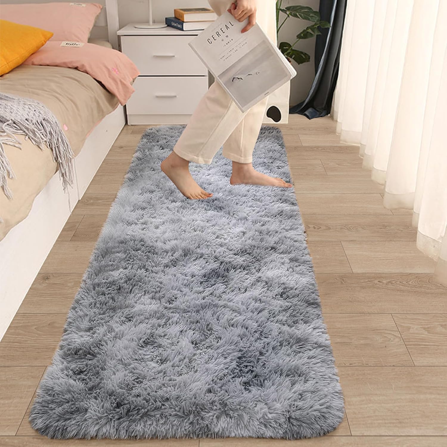 Alfombras grises de 2 x 6 pies para dormitorio, alfombra de pasillo esponjosa para sala de estar, alfombra de dormitorio gris, alfombra suave y