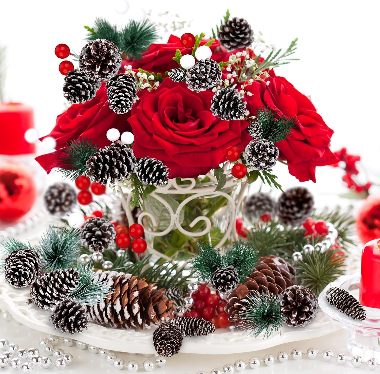 Hotop Juego de 280 conos de pino de Navidad, ramas de pino, bayas, piñas de nieve naturales, bellotas y bayas rojas, decoraciones de corona de