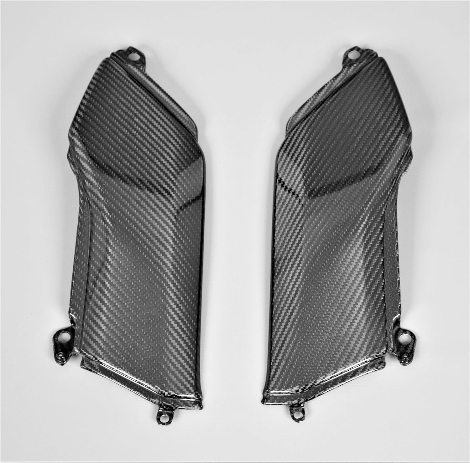 Paneles laterales del tanque de fibra de carbono para Kawasaki Z900 2017-2023