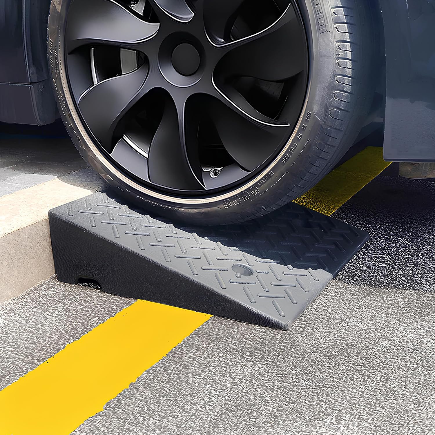 ELK Rampa de goma resistente para entrada de vehículos, rampa portátil para coches, sillas de ruedas y mascotas, 19.75 pulgadas de largo x 19.75