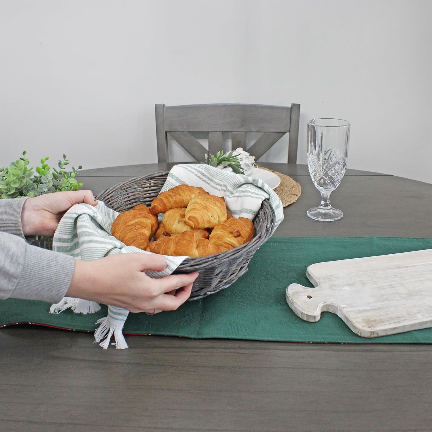 AuldHome – Canastas redondas para pan (lavado gris, paquete de 2), cesta redonda de mimbre tejida rústica para cocina, hogar y almacenamiento