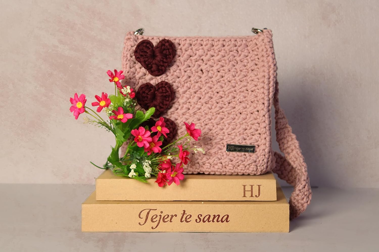 HERNANDO JOSA Yóllotl – Bolso cruzado a mano para mujer, bolso con corazones, hecho a mano, de algodón (Palo de rosa claro)