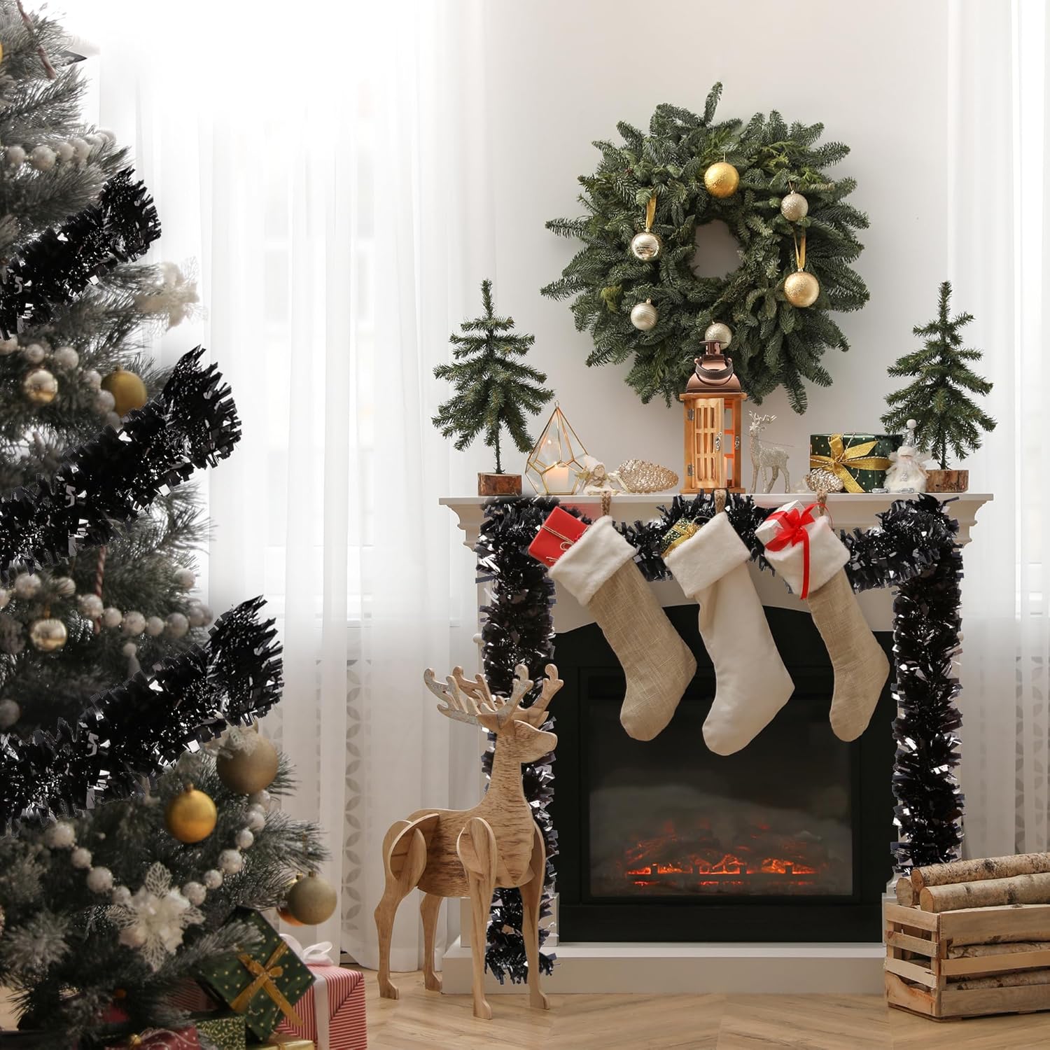 Sggvecsy Guirnalda de oropel negra de Navidad de 49.2 pies, decoración de árbol de Navidad, guirnalda metálica giratoria para colgar en el techo,