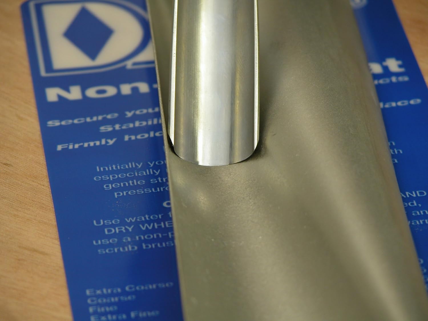 DMT (Diamond Machining Technology) DCMF – Afilador de cuchillos, color plateado
