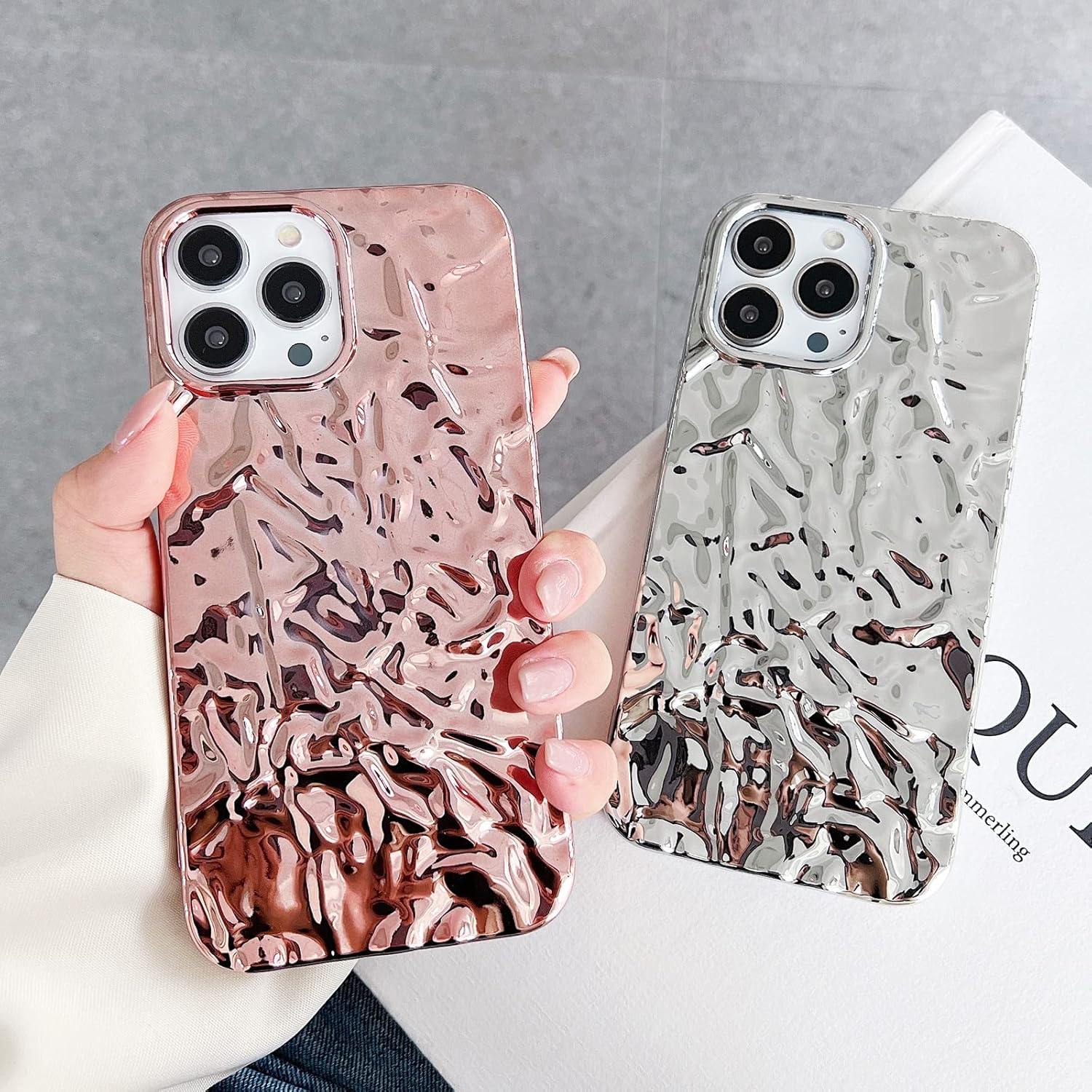 Funda compatible con iPhone 15 Pro Max, diseño de lujo, diseño de lámina, plisada, para mujer, de silicona brillante, con purpurina, funda