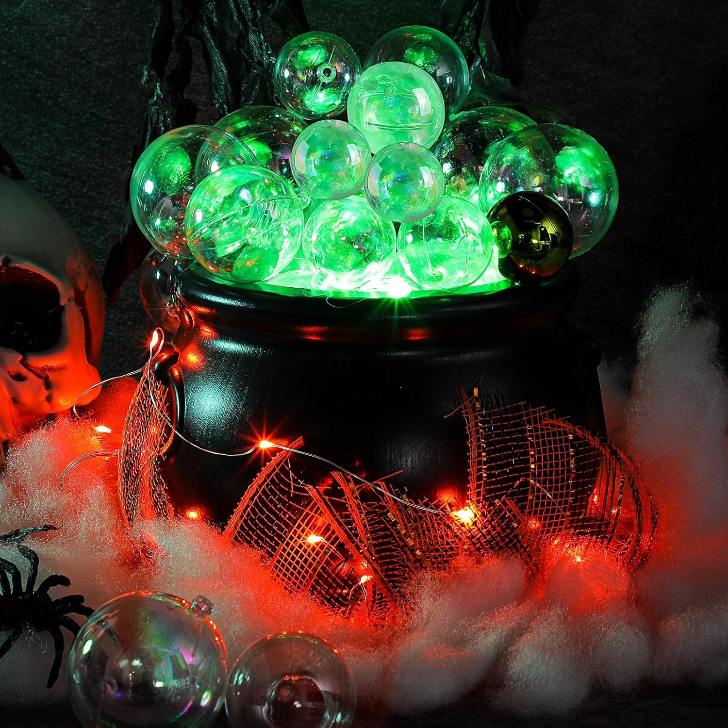 43 piezas de calderos de Halloween, caldero de plástico negro de 7.9 pulgadas con asa, adornos de bolas, algodón artificial, tira de luces y