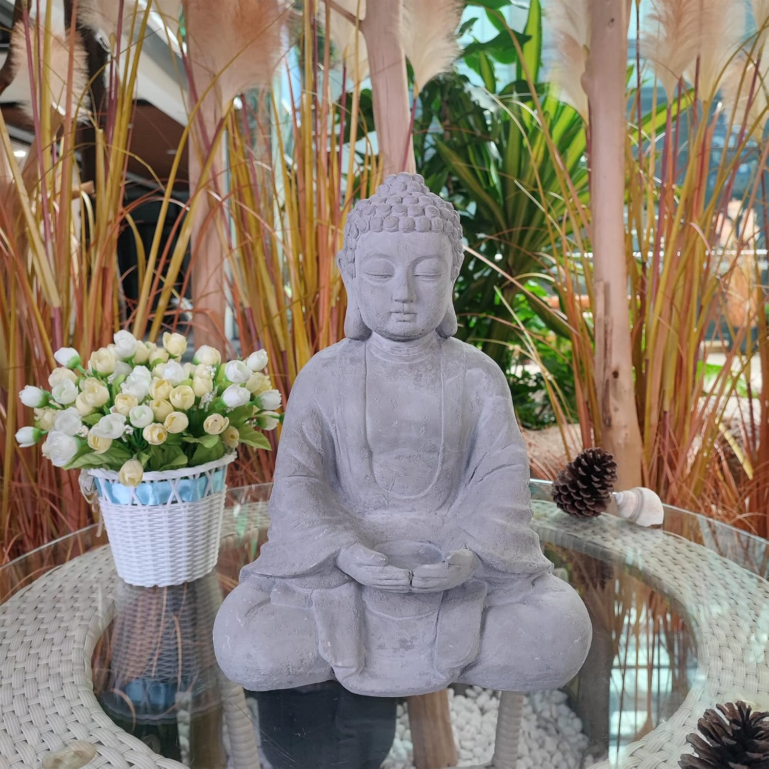 Kante Adorno de estatua de Buda meditadora compuesta de cemento de 14.17 pulgadas de alto, decoración de mesa de hormigón natural para interiores y