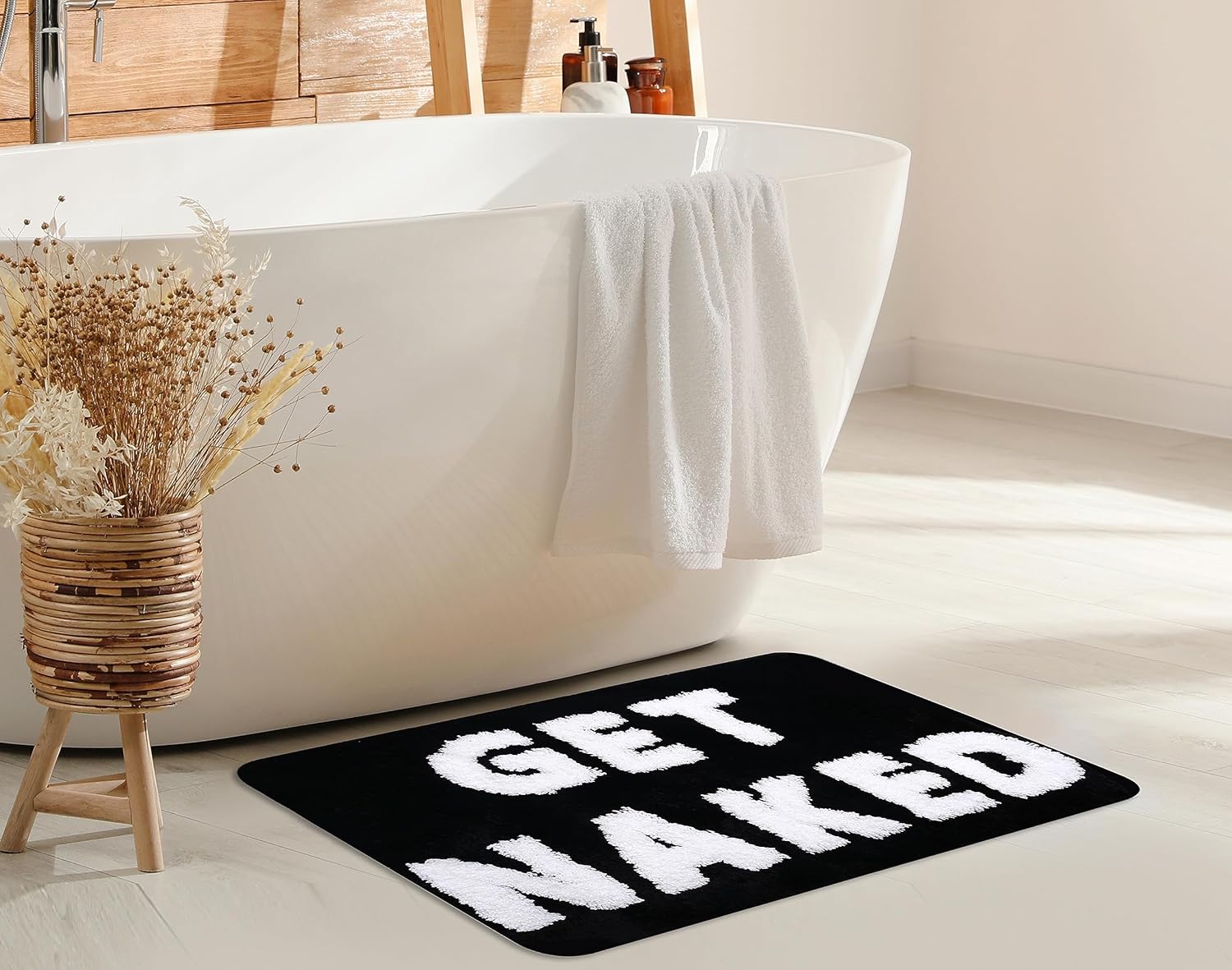 Hi Space Alfombra de baño con texto en inglés Get Nake, de 30 x 20 pulgadas, divertida, antideslizante, absorbente, de microfibra suave, color