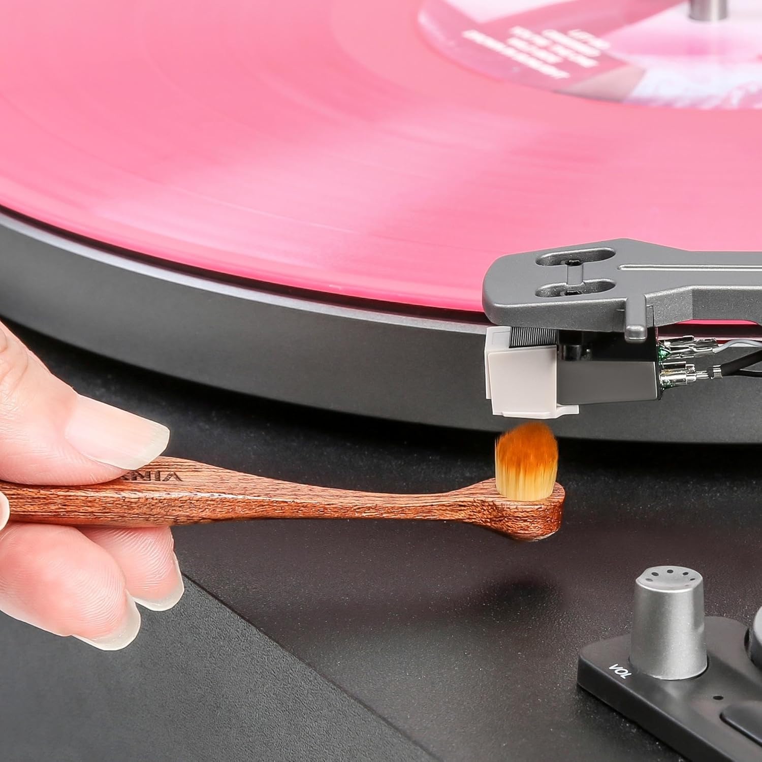 Vinyl Supply Co. Limpiador de lápiz giratorio Record – 100% madera de caoba sapelí totalmente natural – Cepillo para lápiz óptico antiestático para