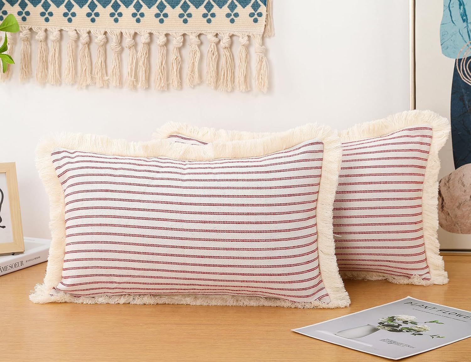 NUYECY Juego de 2 fundas de almohada bohemias de color rojo de 12 x 20 pulgadas, almohada neutra de algodón con flecos de borlas, funda de almohada
