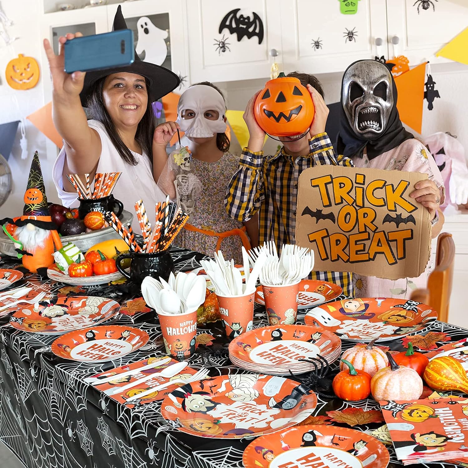 Mantel de plástico para Halloween, 4 unidades, 54 x 108 pulgadas, rectangular, tela de araña negra, desechable, impermeable, a prueba de derrames,