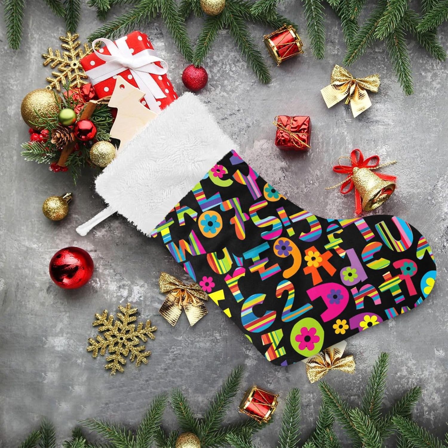 ALAZA Medias de Navidad del alfabeto, medias grandes clásicas de 18 pulgadas, medias colgantes de Navidad personalizadas para Navidad, decoración de