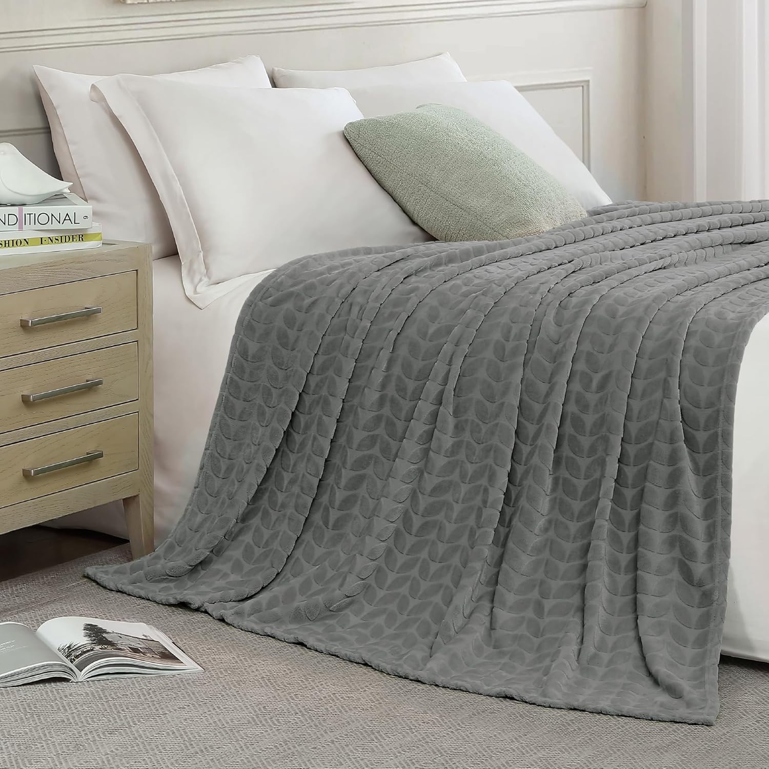 Walensee Manta de forro polar suave y ligera para sofá, cama y sillón (manta de 50 x 60 pulgadas, gris), manta de cama cálida y esponjosa como