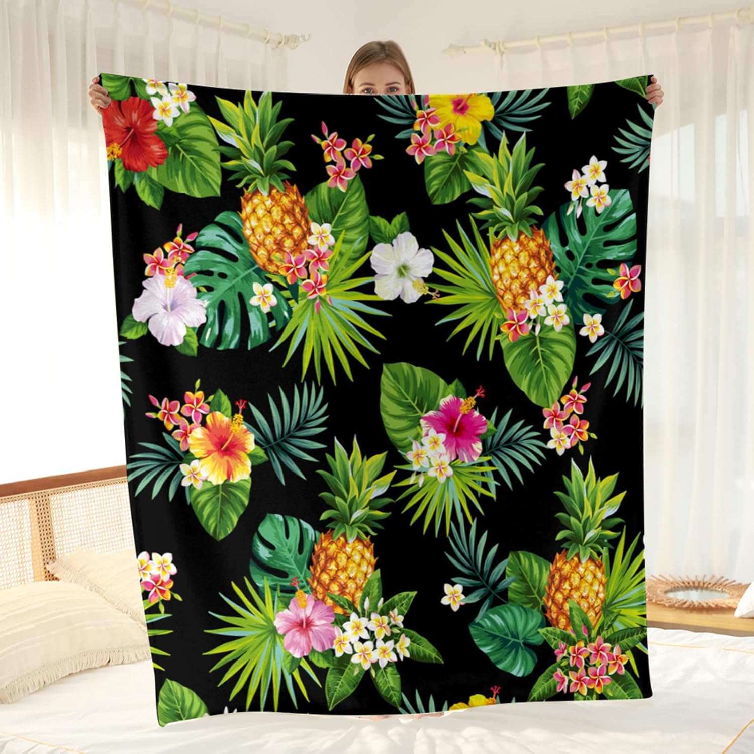 Wesan Manta floral de piña para cumpleaños para mujeres, niños y niñas, coloridas flores tropicales y hojas, manta de follaje para dormitorio,