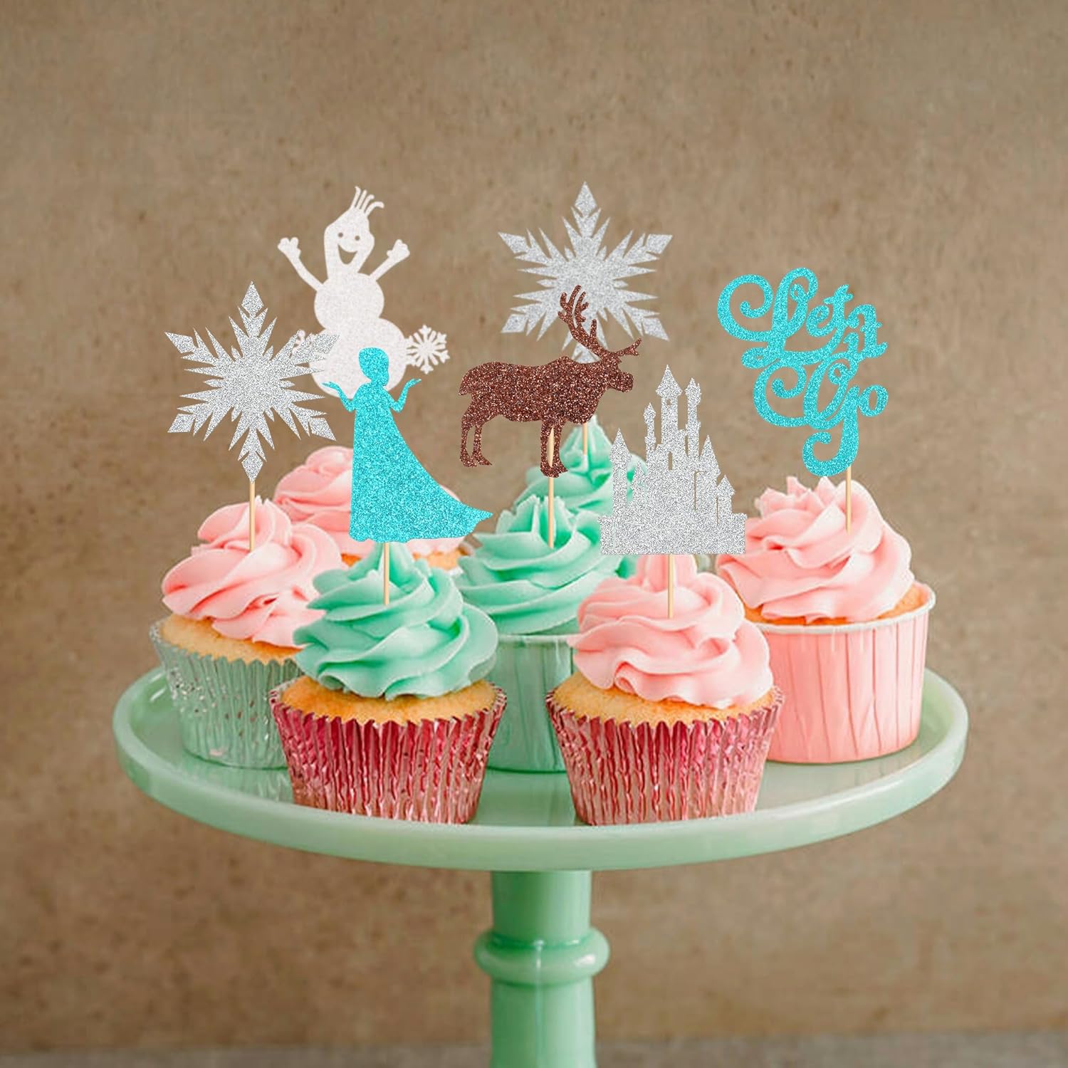 Ercadio Paquete de 24 adornos de copos de nieve para cupcakes con purpurina para invierno, copos de nieve, ciervos, princesas, cupcakes para