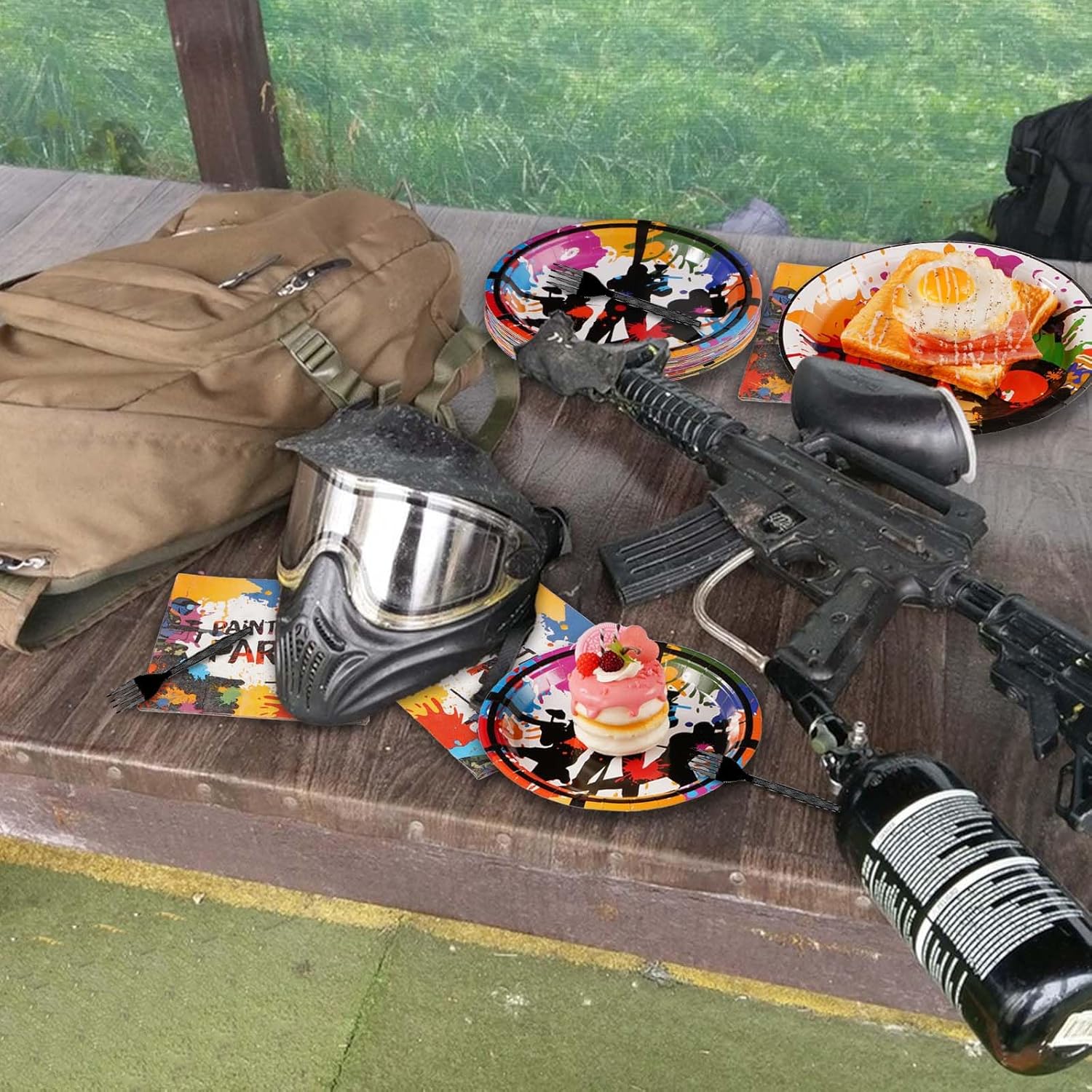 Juego de 96 platos y servilletas de papel de paintball, decoración de fiesta de neón de paintball, suministros de vajilla para niños