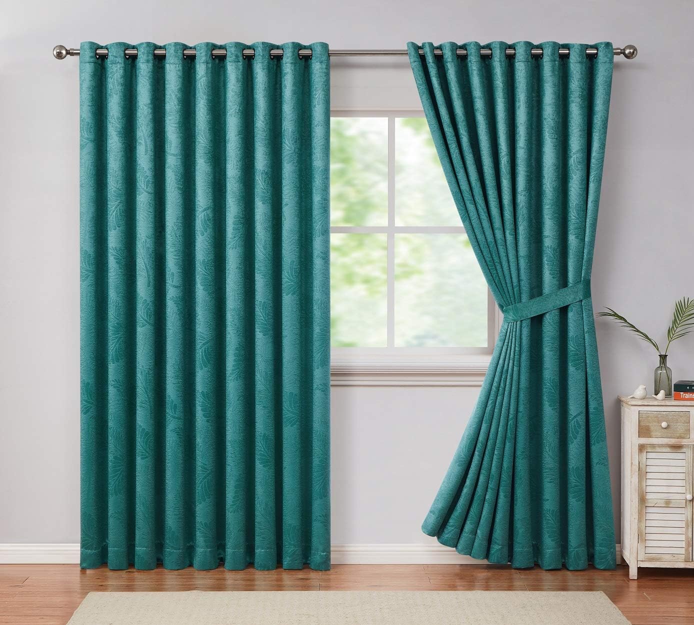 WARM HOME DESIGNS Par de 2 paneles divisores de ambientes extra anchos de 108 x 120 pulgadas en relieve con hojas 3D. Las cortinas de piso a techo