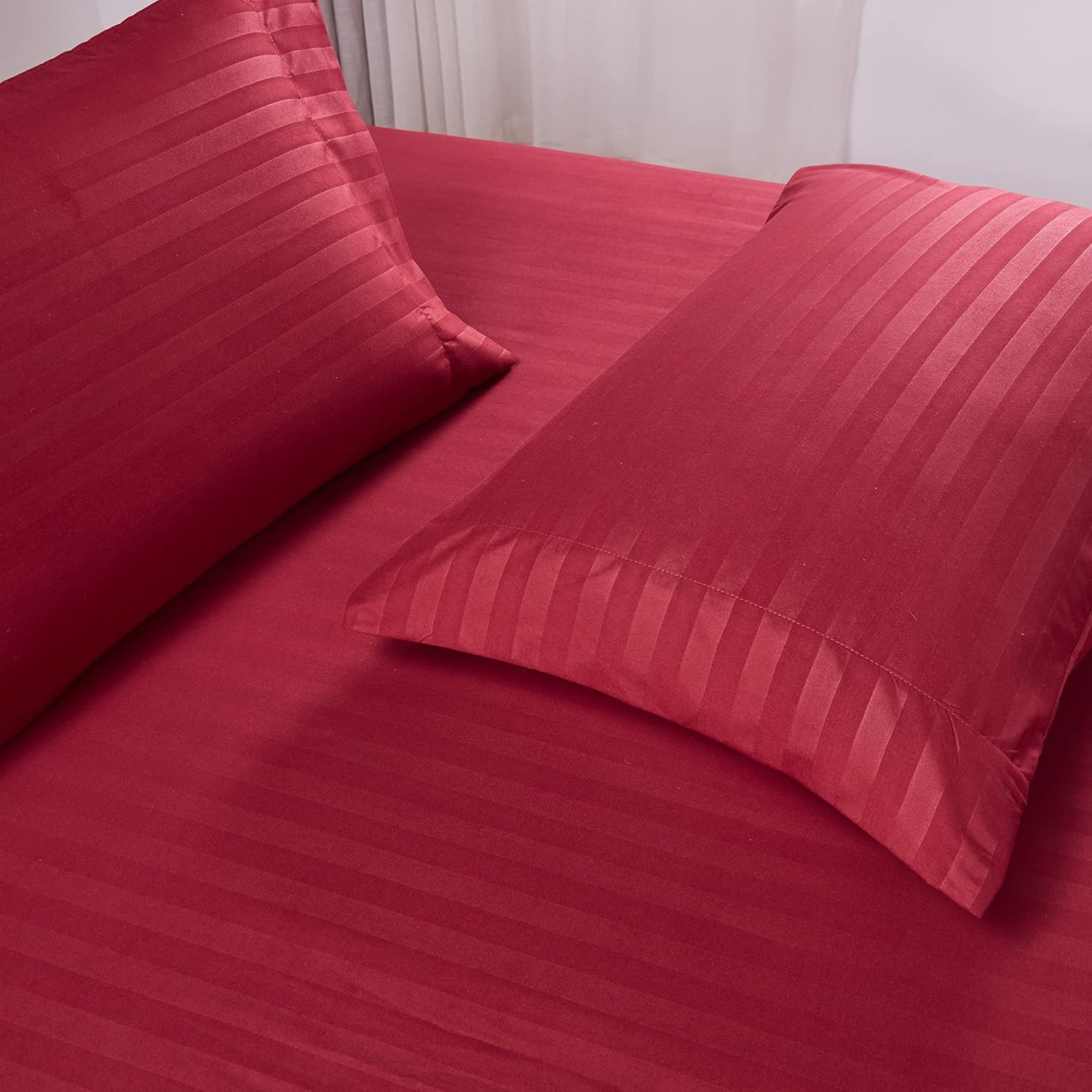 Mocassi Cali King Stripe – Juego de sábanas y fundas de almohada de lujo de hotel de 1800  Premier, sábanas ultrasuaves, transpirables y