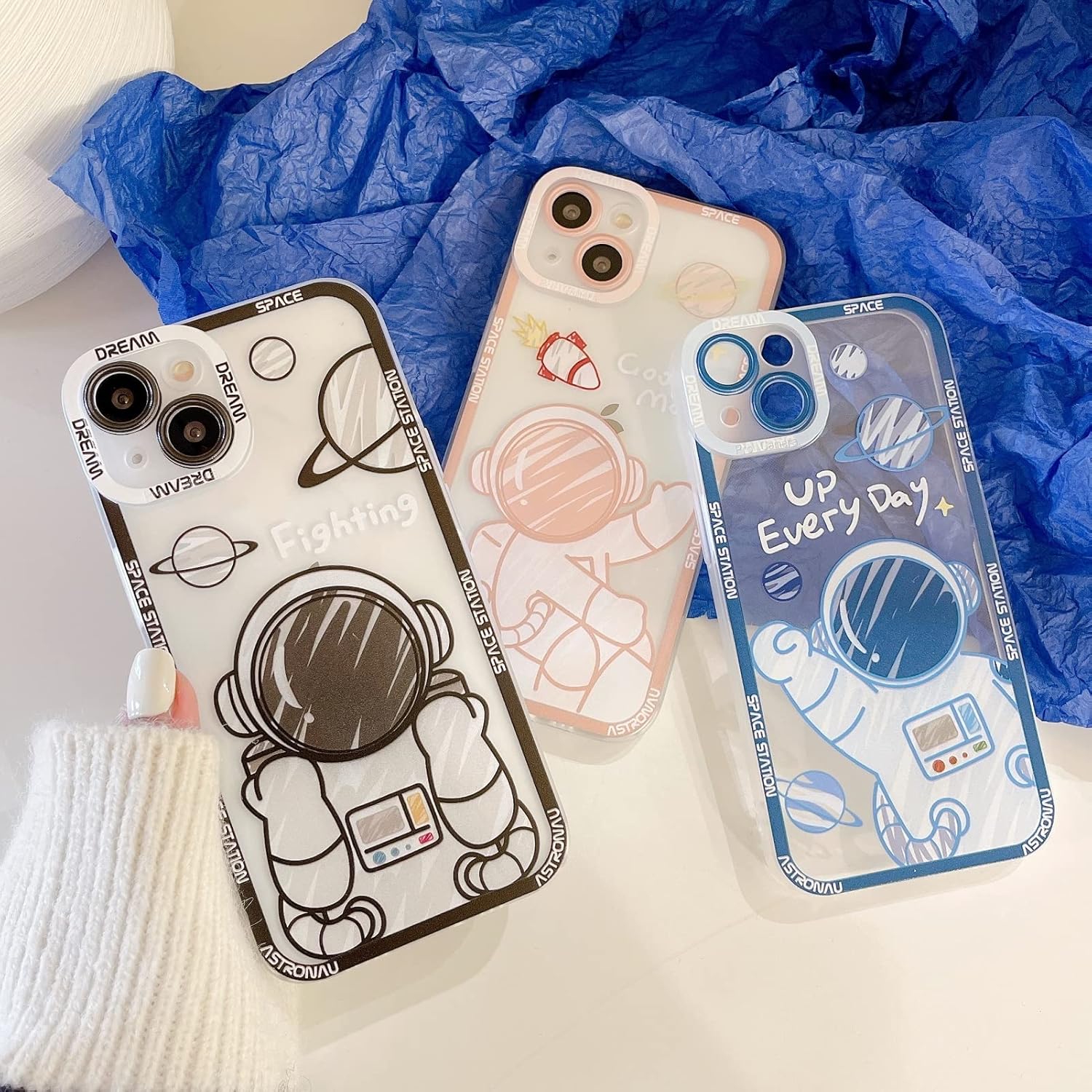 Funda transparente para iPhone 12, diseño de planeta espacial de astronauta de dibujos animados, diseño elegante de luna de poliuretano