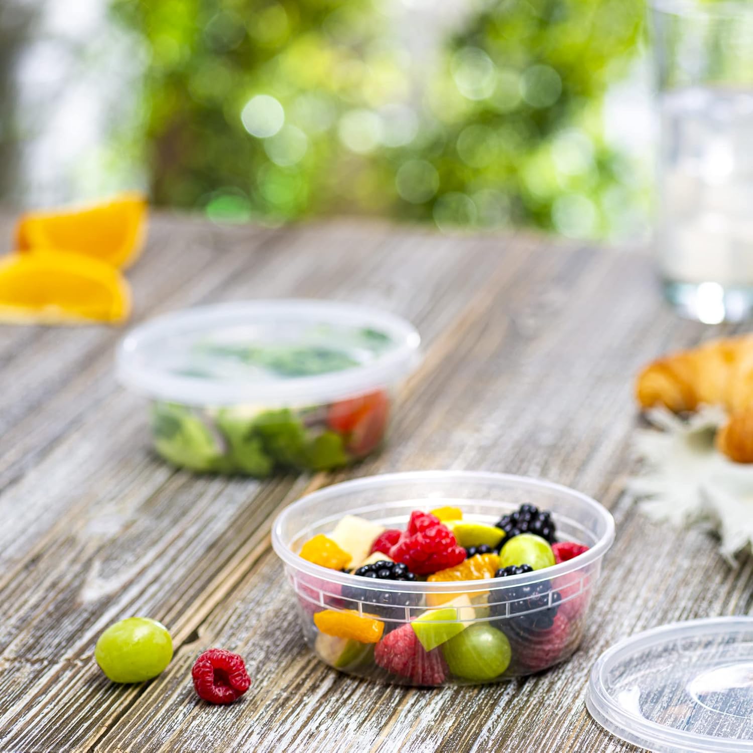 Elegant Disposables 8 onzas  24 juegos de recipientes de plástico para almacenamiento de alimentos con tapas flexibles herméticas para microondas,