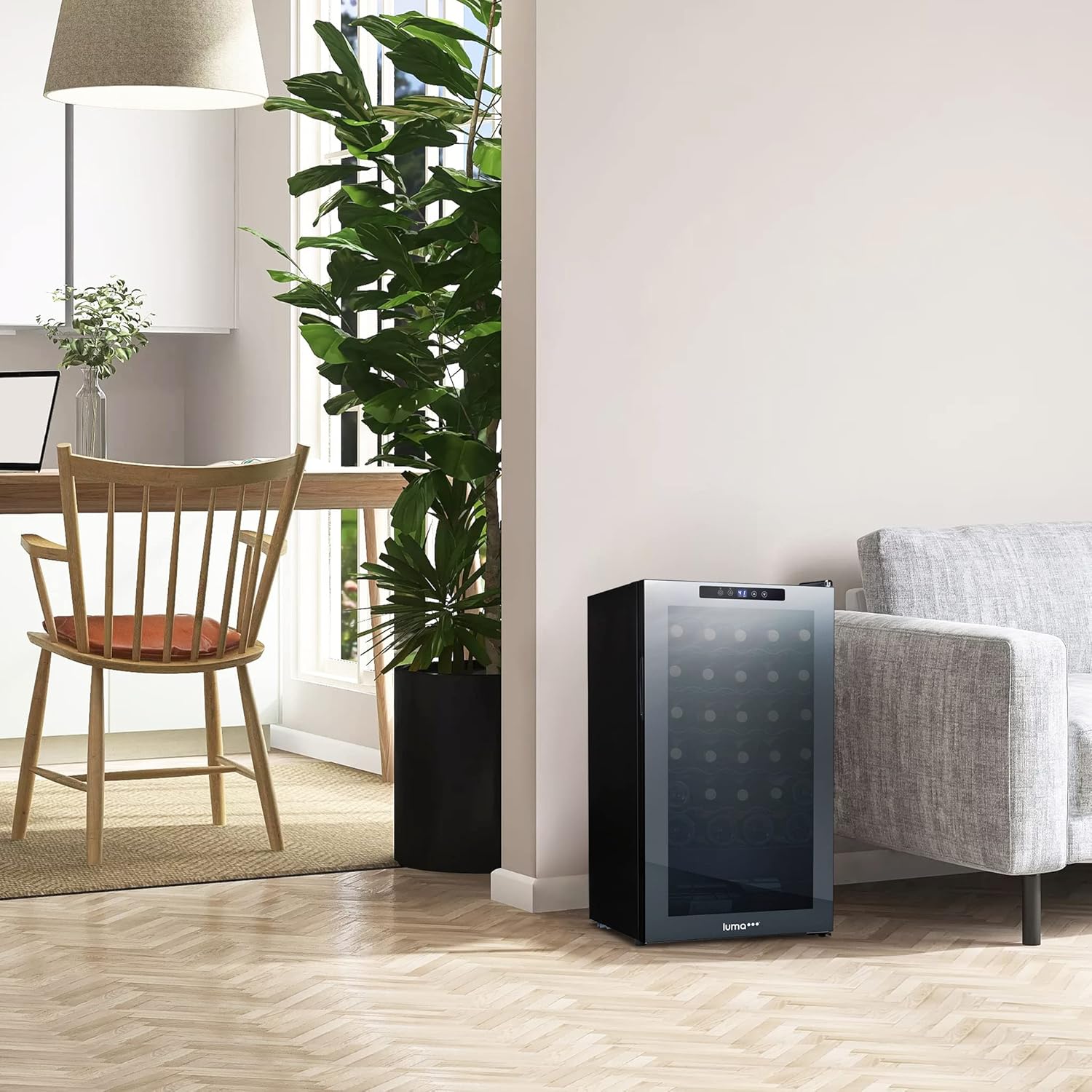 Luma Comfort Shadow Series – Refrigerador de vino de 34 botellas, refrigerador de vino con espejo independiente con puerta de vidrio templado de