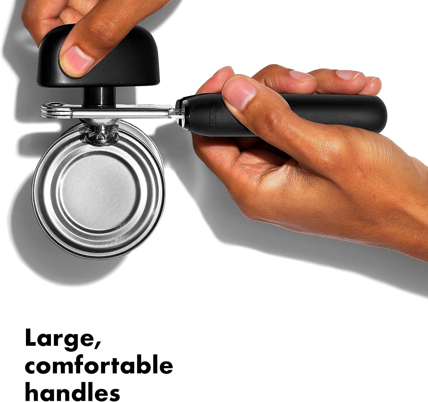 OXO Good Grips – Abrelatas manual de mango suave y taza medidora en ángulo