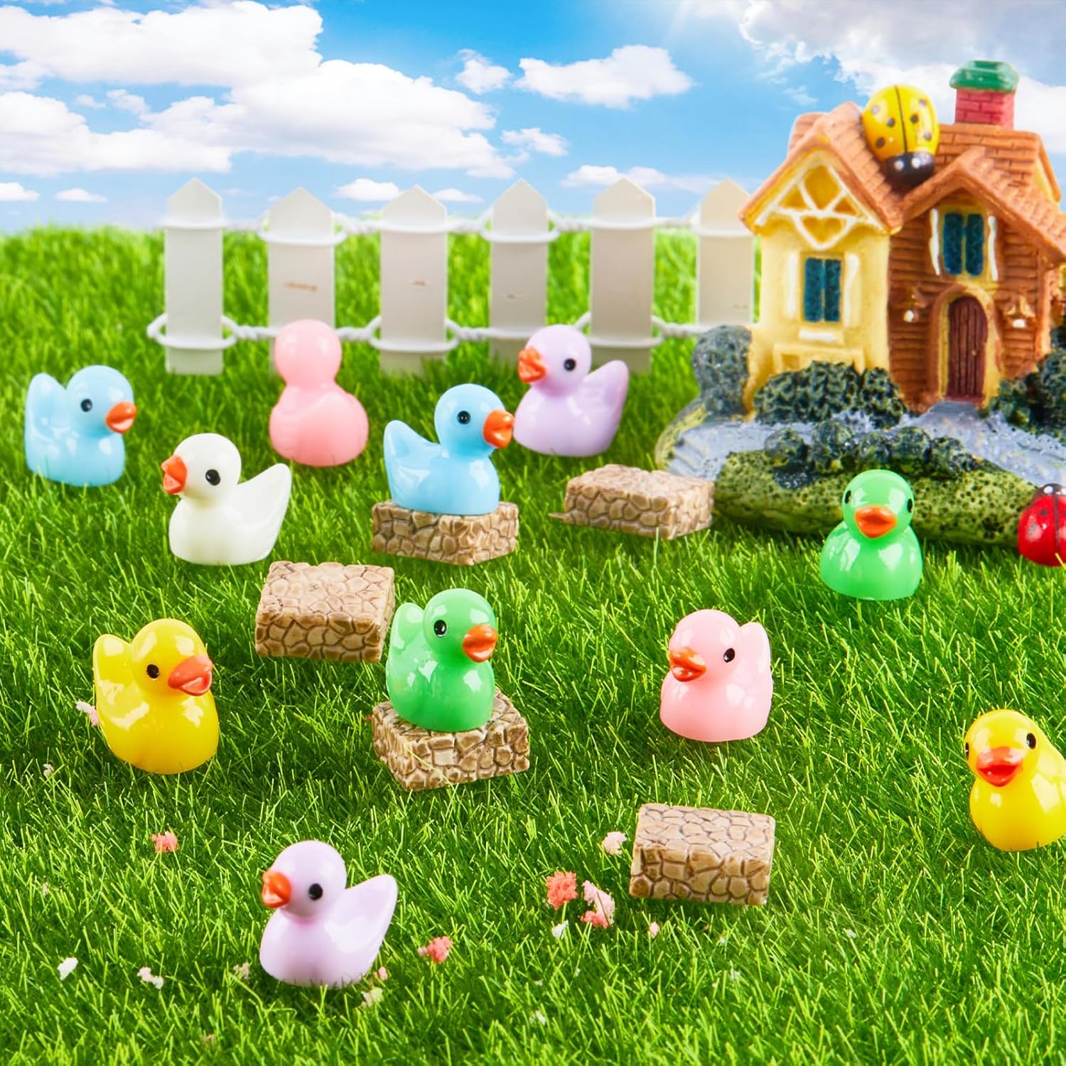 120 piezas de mini patos de resina, figuras en miniatura de pato pequeño a granel para fiestas, decoraciones de micro paisajes, adornos de acuario