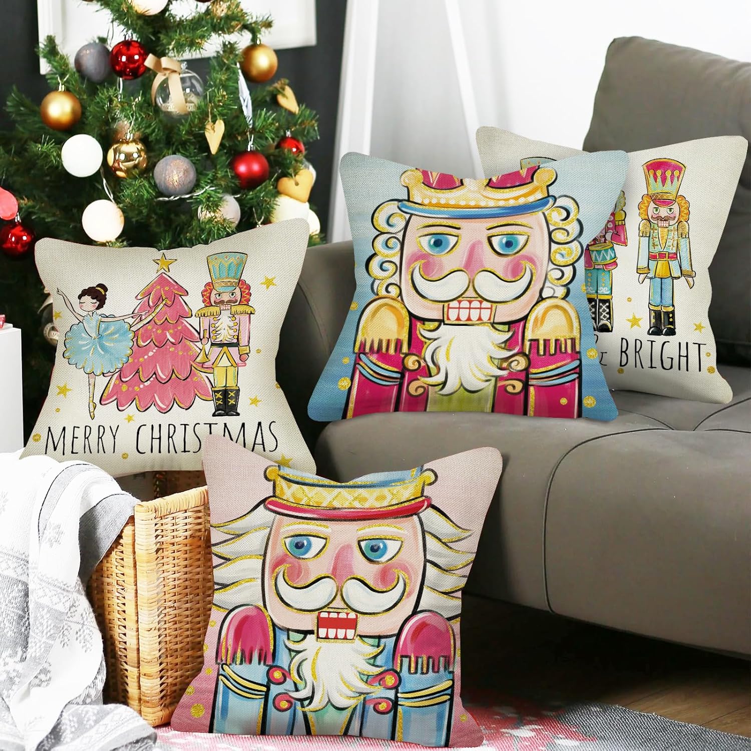 Ussap Juego de 4 fundas de almohada decorativas de cascanueces de Feliz Navidad de 18 x 18 pulgadas, decoración de fundas de cojín de madera de