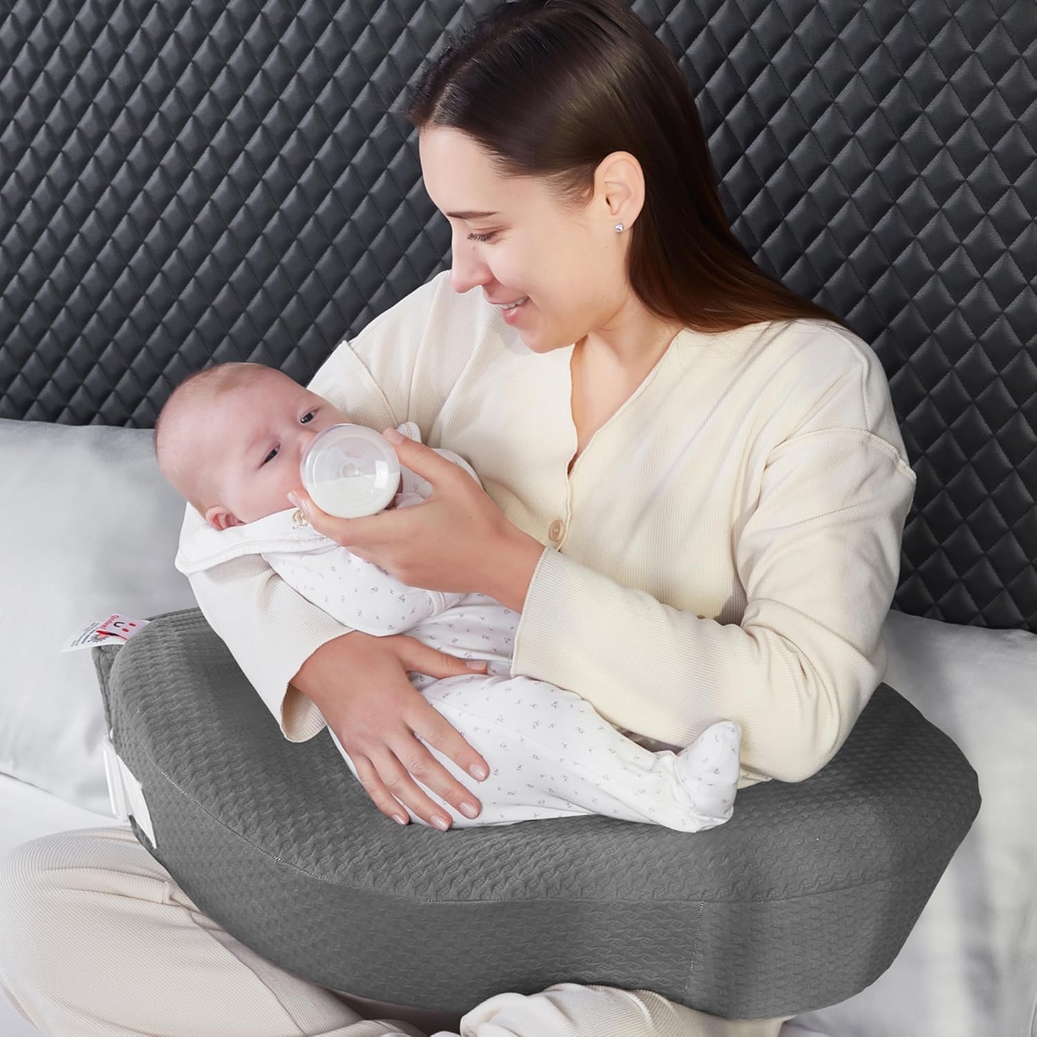 Almohada de lactancia – Deluxe Original para lactancia materna, alimentación con biberón, soporte ergonómico esencial para mamá y bebé – Correa