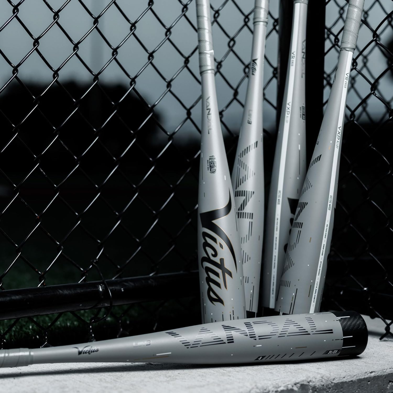 Victus Vandal Lev 3 USSSA Senior League Bate de béisbol de metal, barril de 2 34 pulgadas, (-5, -8 y -10)
