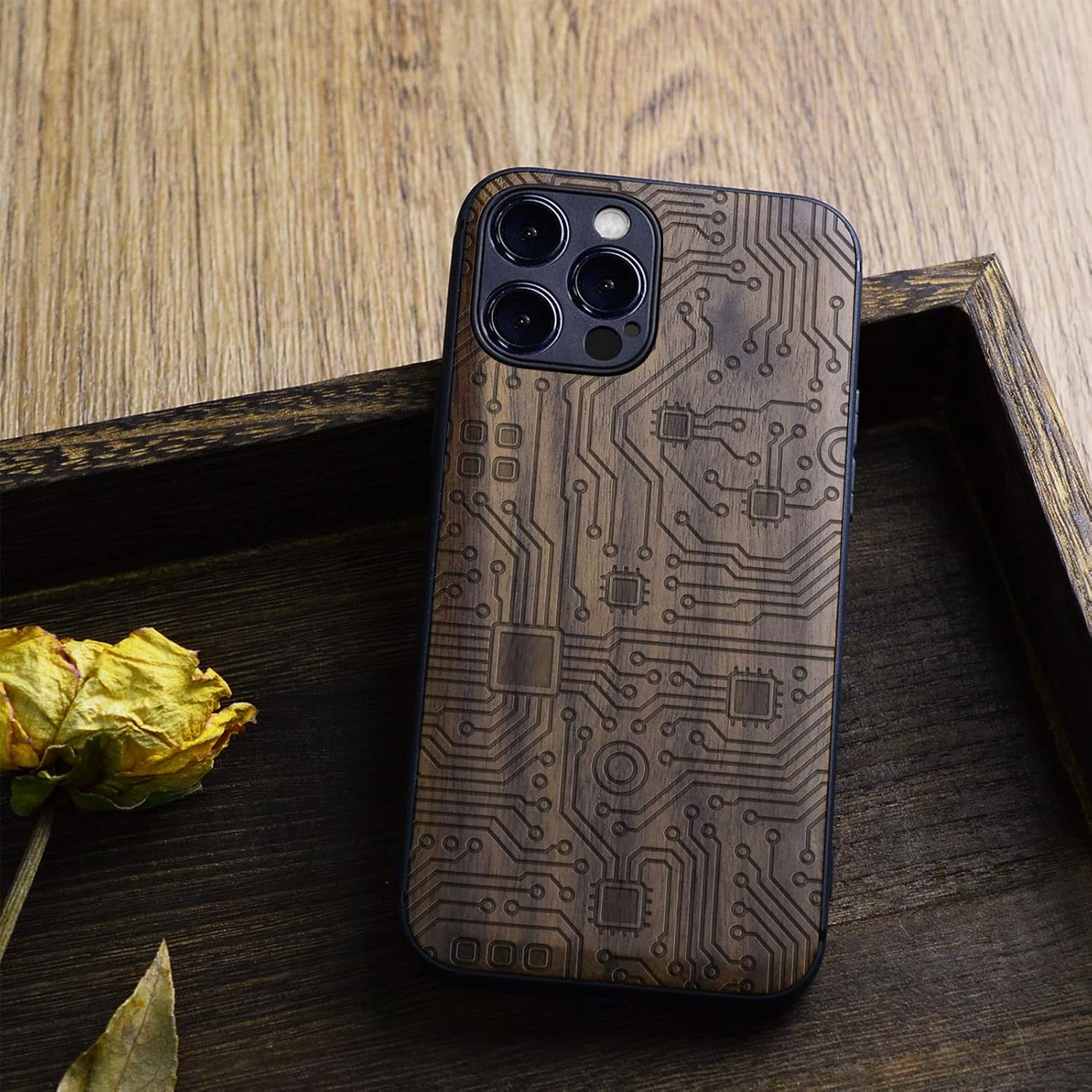 Carveit Funda magnética de madera para iPhone 12 Pro madera natural y TPU suave negro a prueba de golpes, funda protectora única y elegante de