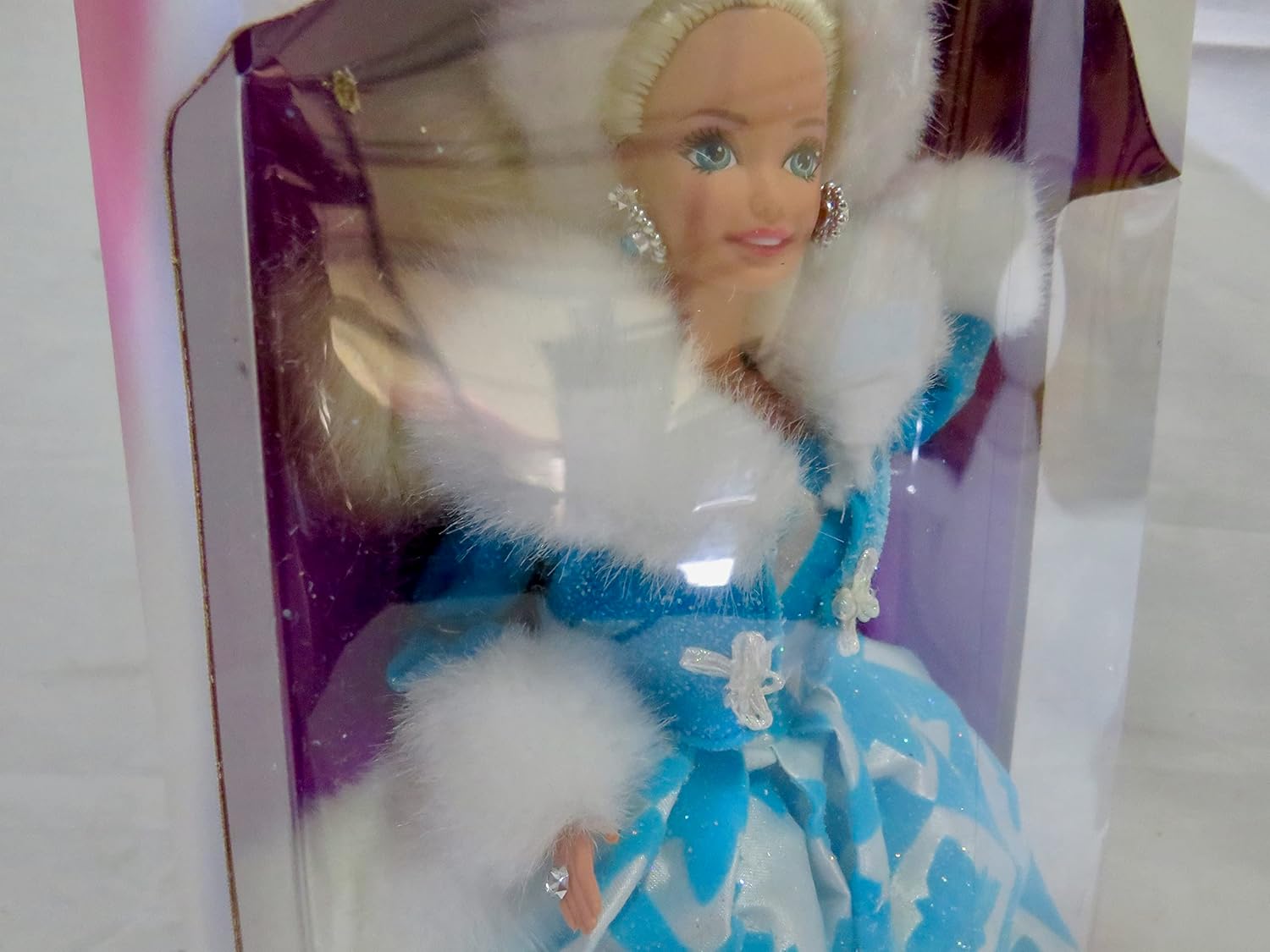 Barbie Invierno Renacimiento Noche Elegancia Serie Edición Especial (1996)