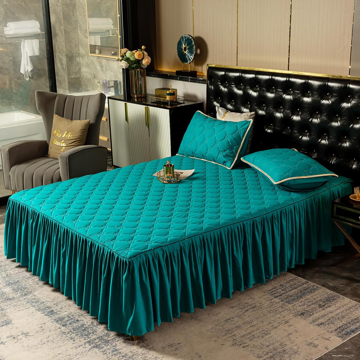 Falda de cama verde oscuro, faldas de cama tamaño King, 78 x 80 pulgadas, sábana bajera ajustable con volantes, clip de algodón de 18 pulgadas,
