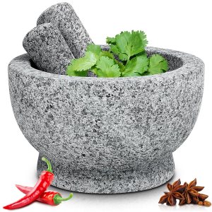 Sliner Juego de mortero y mortero grande de 8 pulgadas con capacidad para 5 tazas, cuencos de granito de guacamole con dos majas de diferentes Sliner Juego de mortero y mortero grande de 8 pulgadas con capacidad para 5 tazas, cuencos de granito de guacamole con dos majas de diferentes
