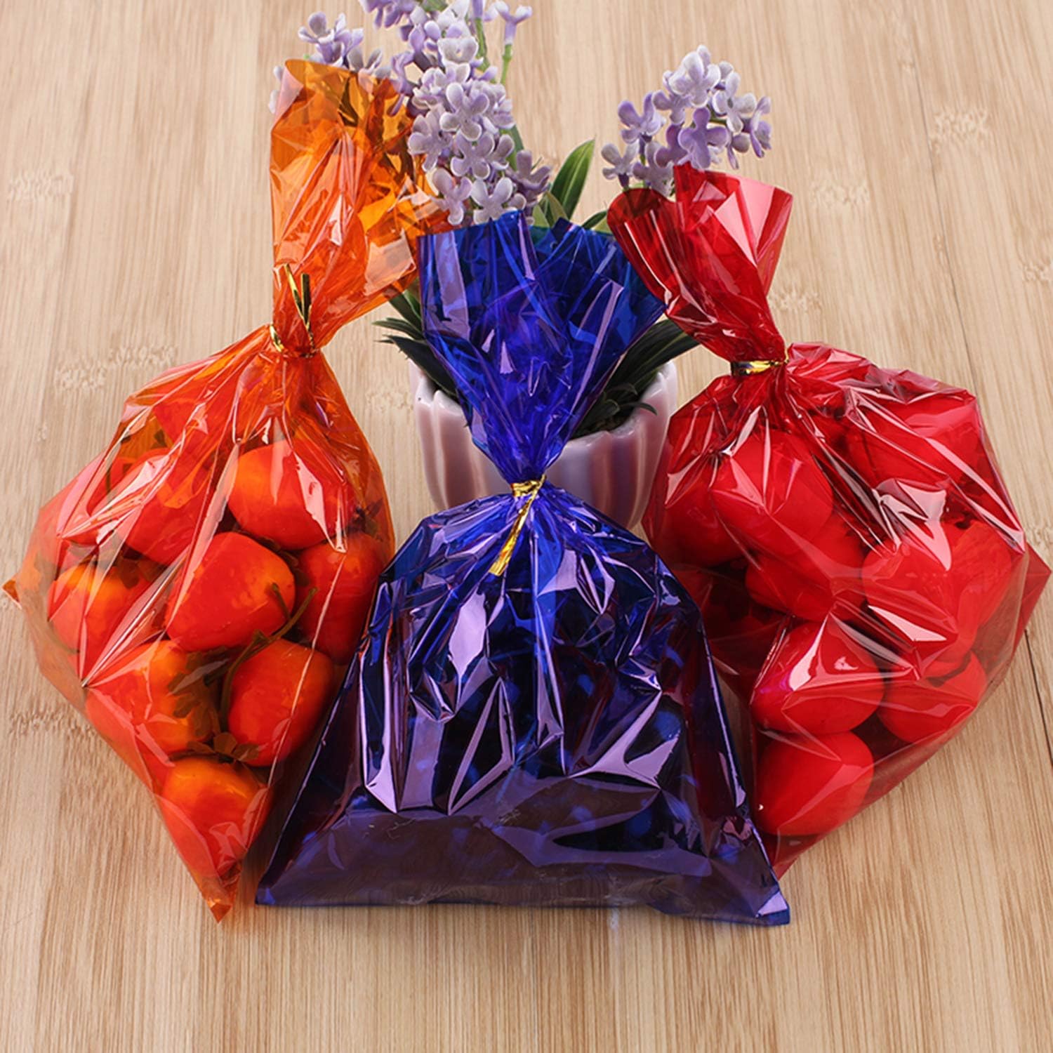 Morepack Bolsas de celofán de colores para el Día de la Madre, 6 x 9 pulgadas, 100 bolsas de celofán coloridas con 100 lazos giratorios, bolsas de