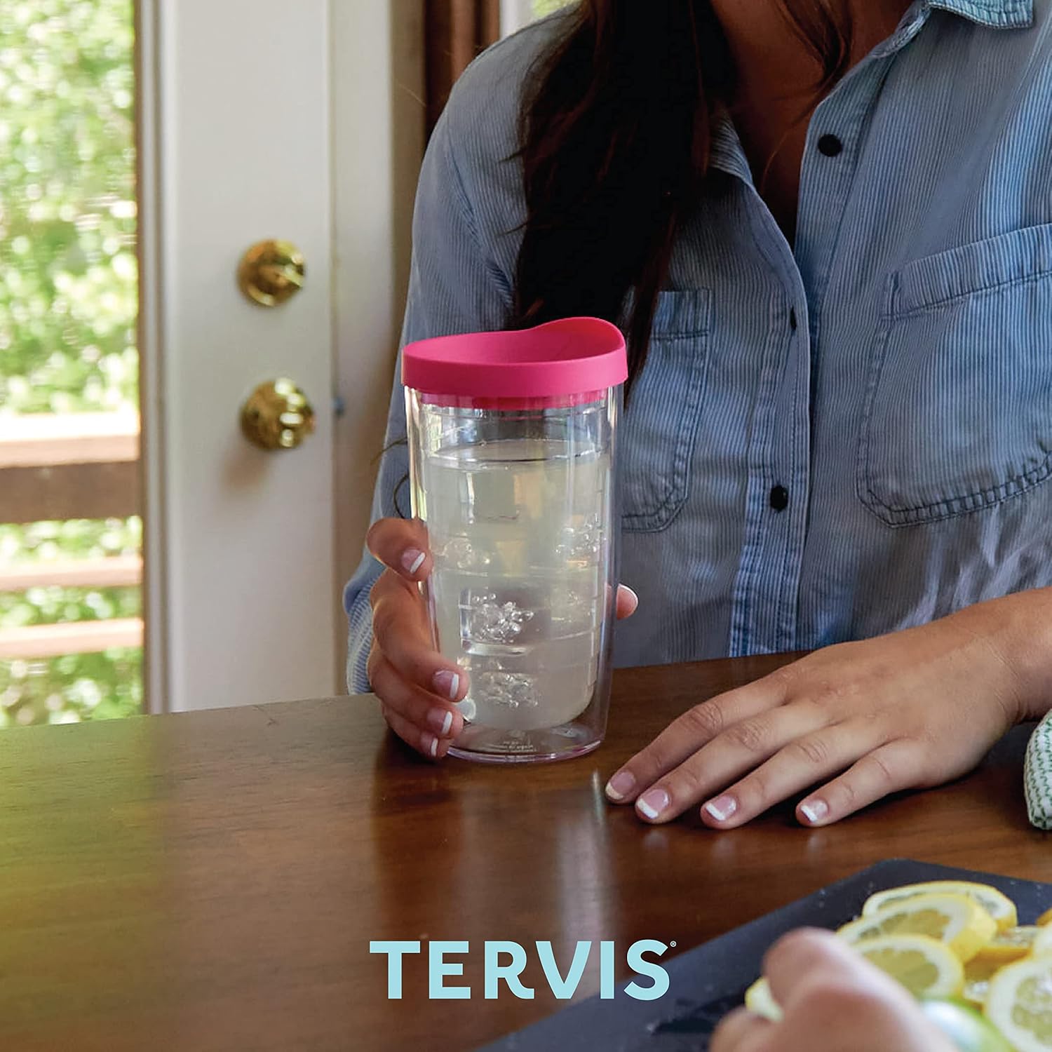 Tervis Kelly Ventura Drift – Vaso aislado de doble pared hecho en Estados Unidos mantiene las bebidas frías y calientes, 16 onzas, clásico