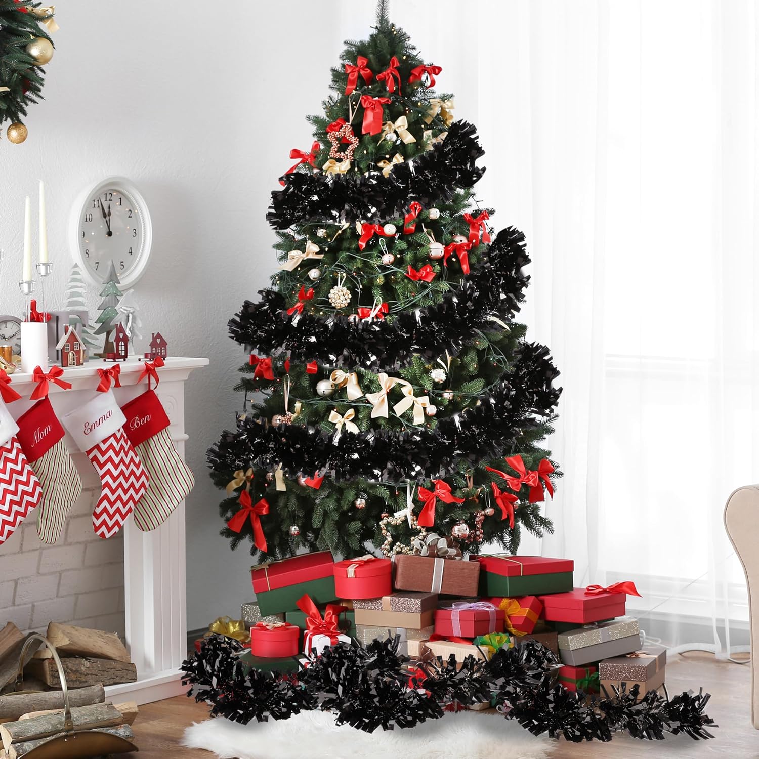 Sggvecsy Guirnalda de oropel negra de Navidad de 49.2 pies, decoración de árbol de Navidad, guirnalda metálica giratoria para colgar en el techo,