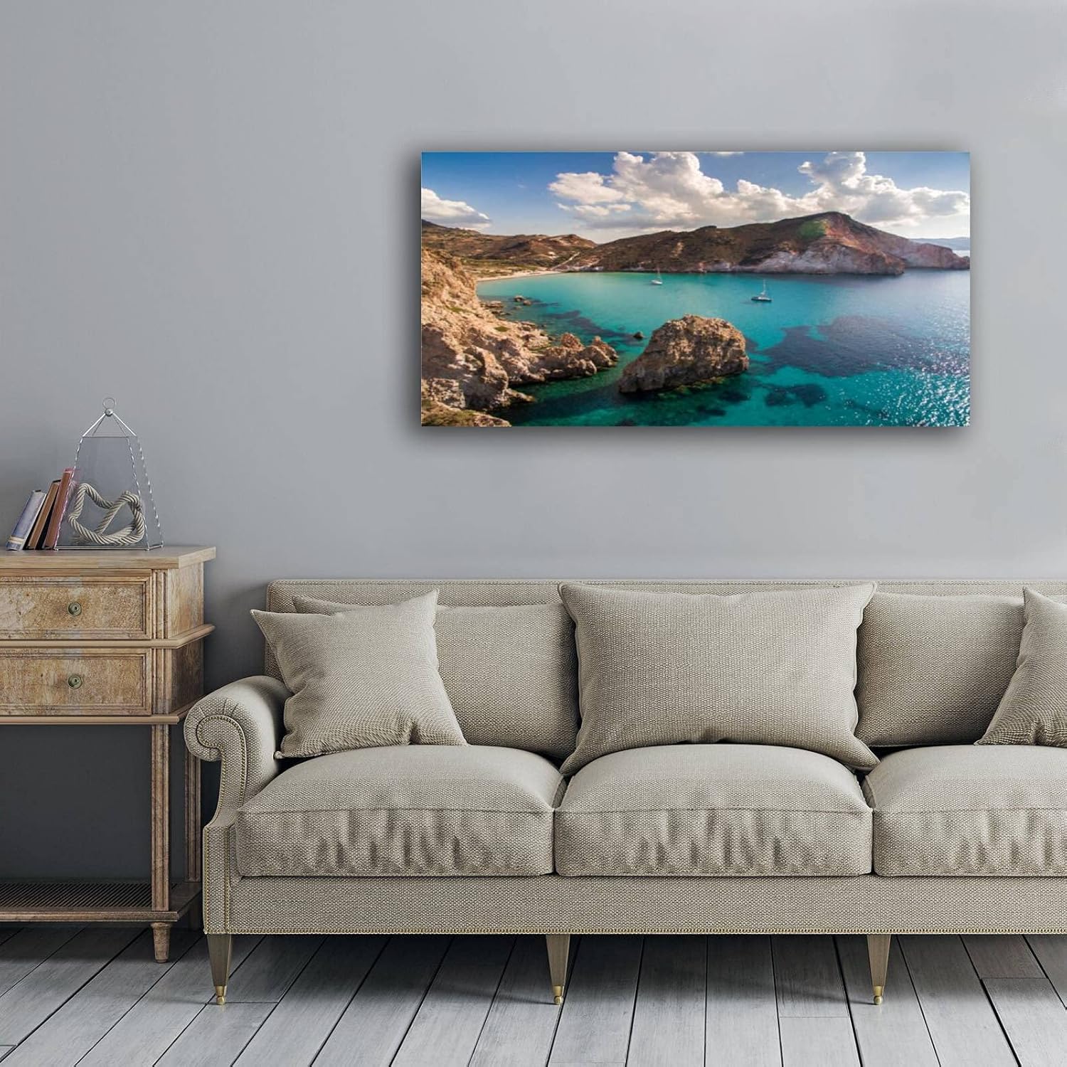 Lienzo decorativo para pared, diseño de veleros anclado en la bahía de Milos Island. Póster impreso sobre lienzo enmarcado con Giclée listo para