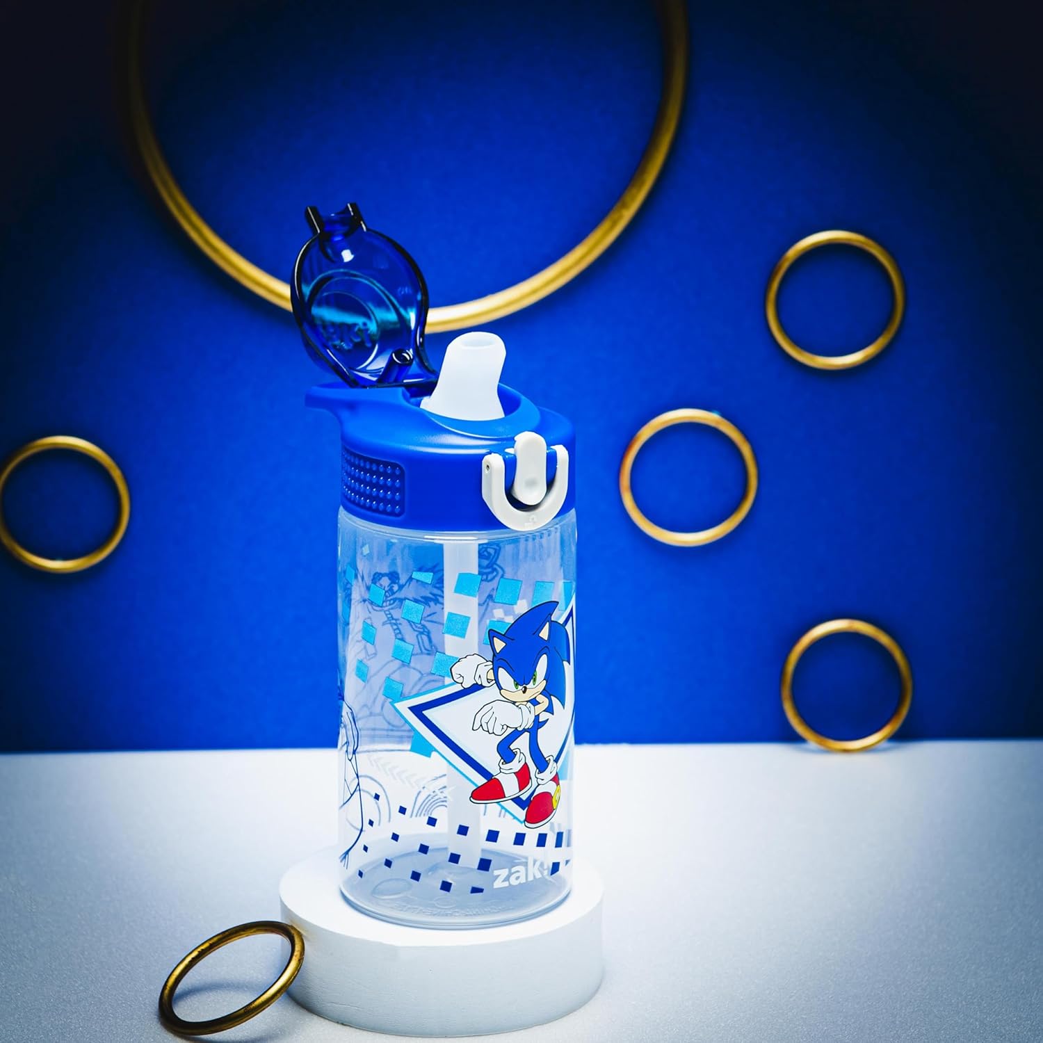 Zak Designs Sage Sonic the Hedgehog Botella de agua para niños, escuela o viajes, plástico duradero, 16onzas, con popote, asa, tapa, boquilla