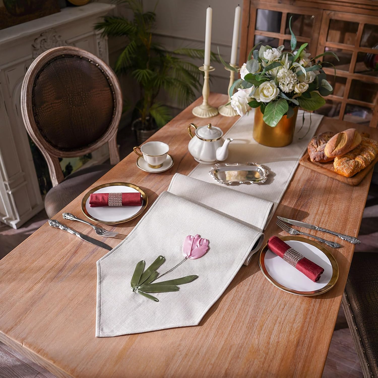 ARTABLE Caminos de mesa hechos a mano, bordado, rosas, tulipanes, flores, lino natural, para mesa de café, bufanda, patrones clásicos vintage