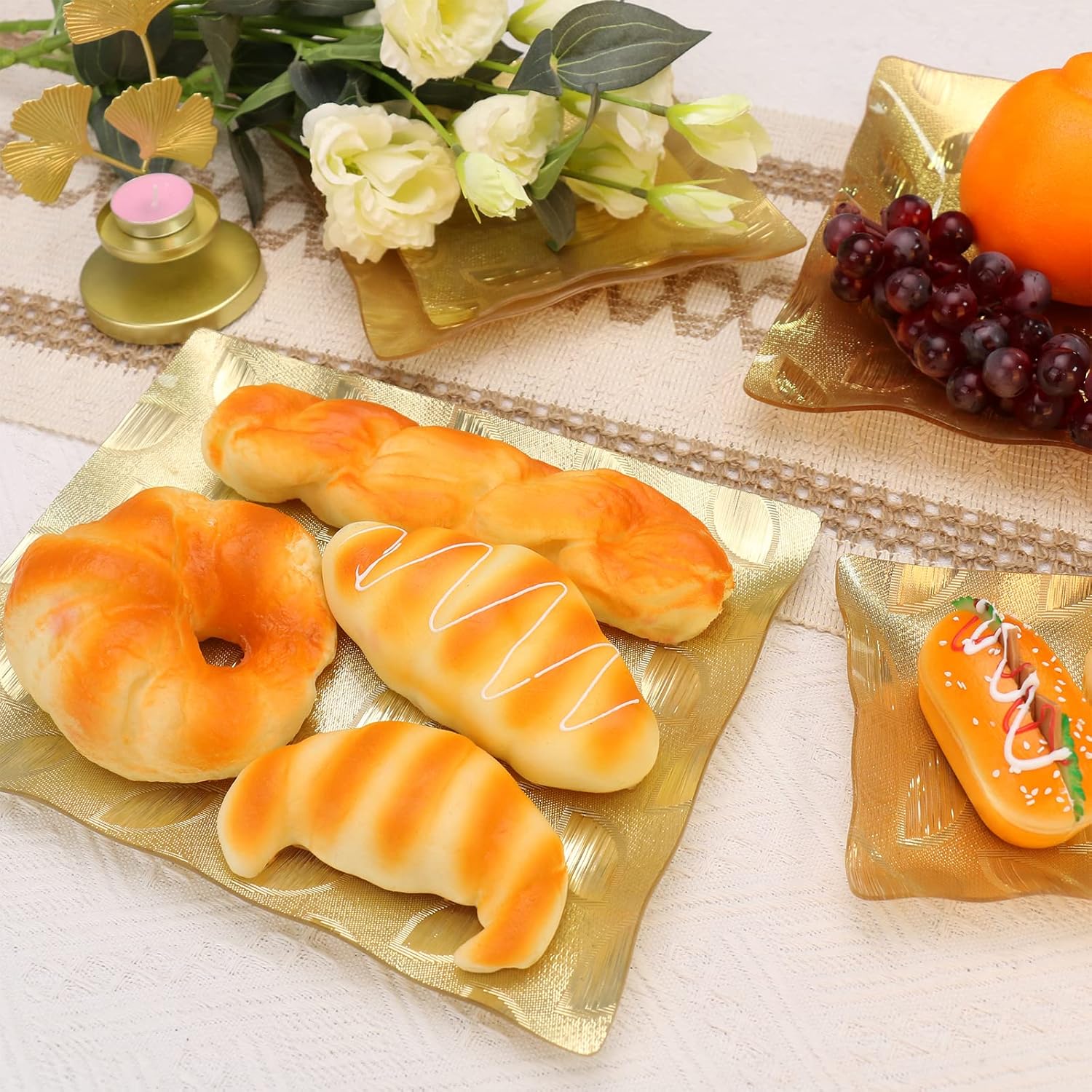 Bandeja cuadrada de plástico con hojas doradas, bandeja decorativa para alimentos, bandeja resistente para festivales y té de la tarde (paquete de 3)