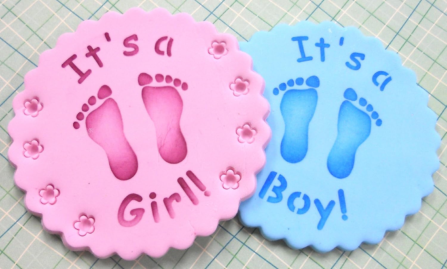 Designer Stencils C064 – Plantilla de galletas It’s a BoyGirl – 3.5 pulgadas, Beigesemitransparente