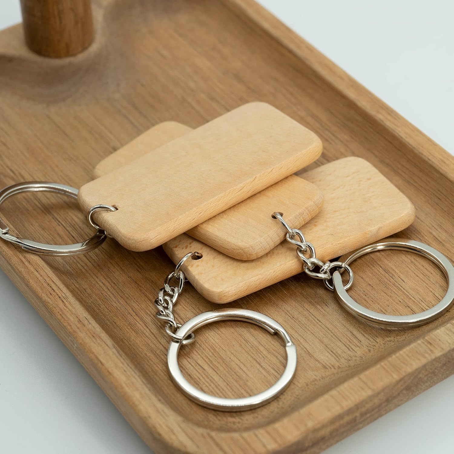TFoRibbon Rectángulo de madera en blanco grabado en blanco etiqueta clave de madera con llavero paquete de 20 (TFoRibbon00053)