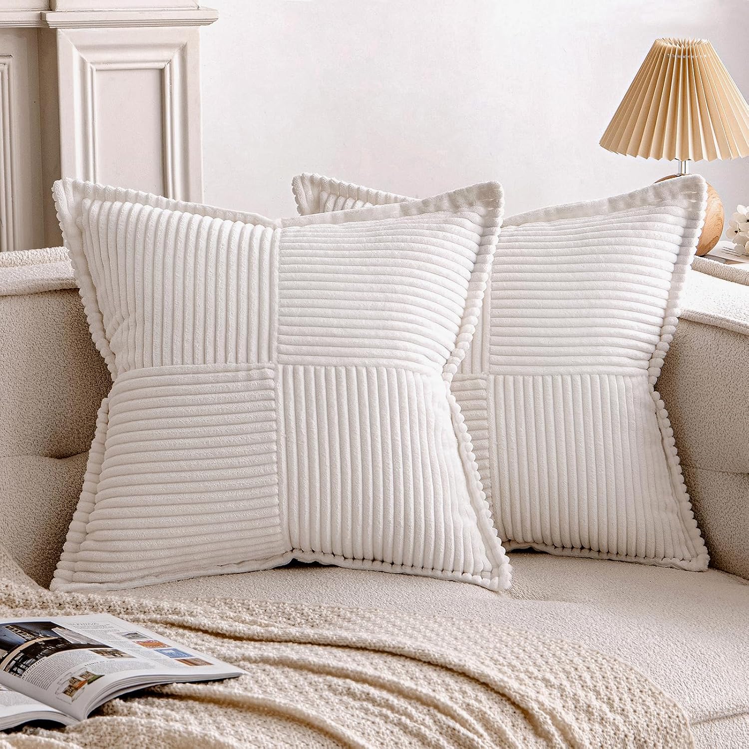 EMEMA Juego de 2 fundas de cojín blancas navideñas de 20 x 20 pulgadas de pana decorativas bohemias a rayas con textura empalmada para decoración