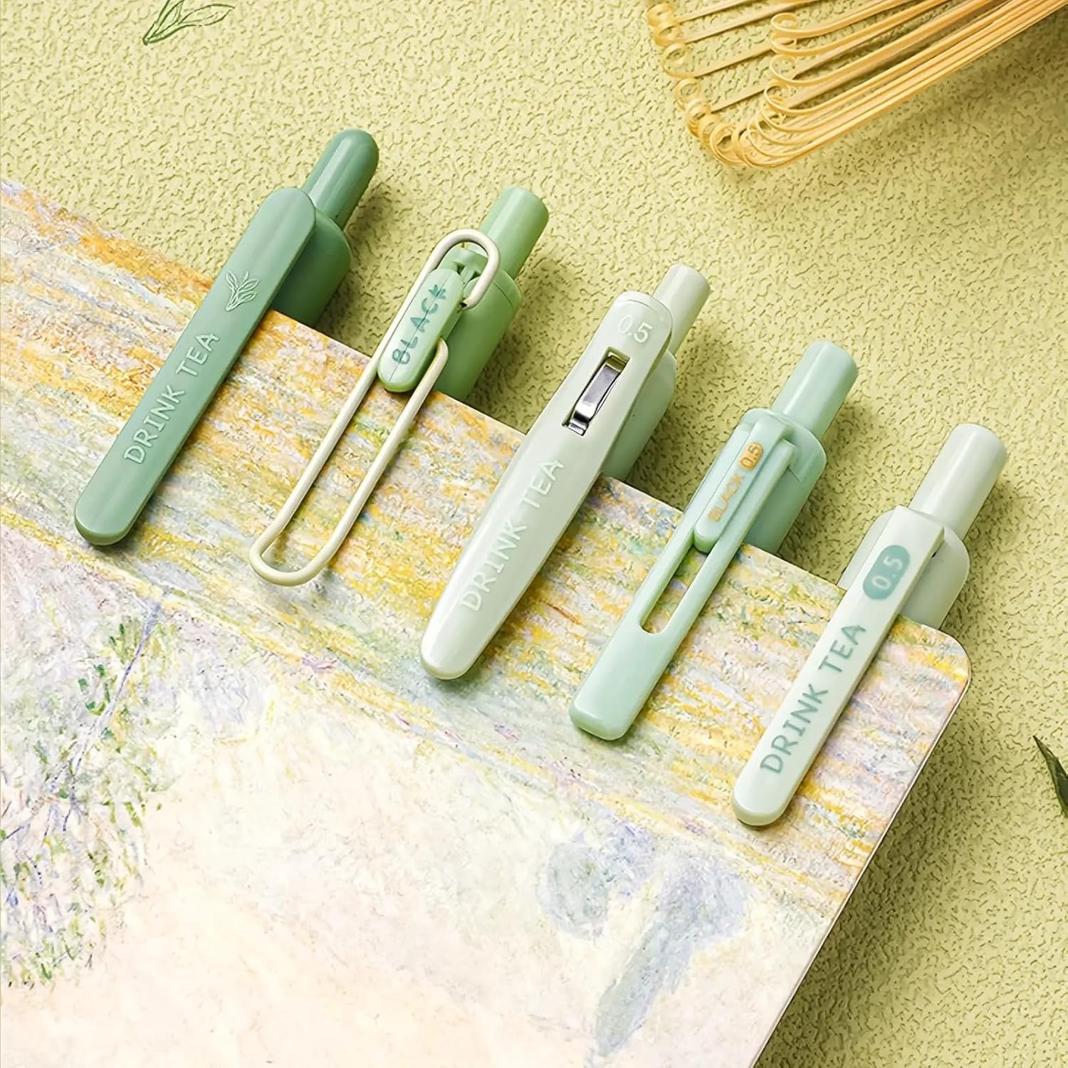 ITAWIXS Bolígrafos estéticos de tinta de gel, 5 unidades, color verde, bonitos bolígrafos retráctiles con diferentes puntas, tinta de secado rápido,