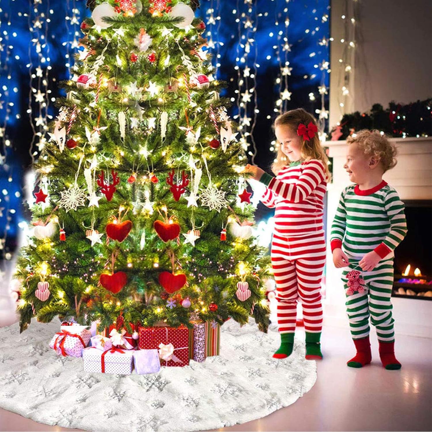 Faldones de felpa para árbol de Navidad, 30 pulgadas, de piel sintética blanca como la nieve, cubierta de base de árbol de Navidad con copos de
