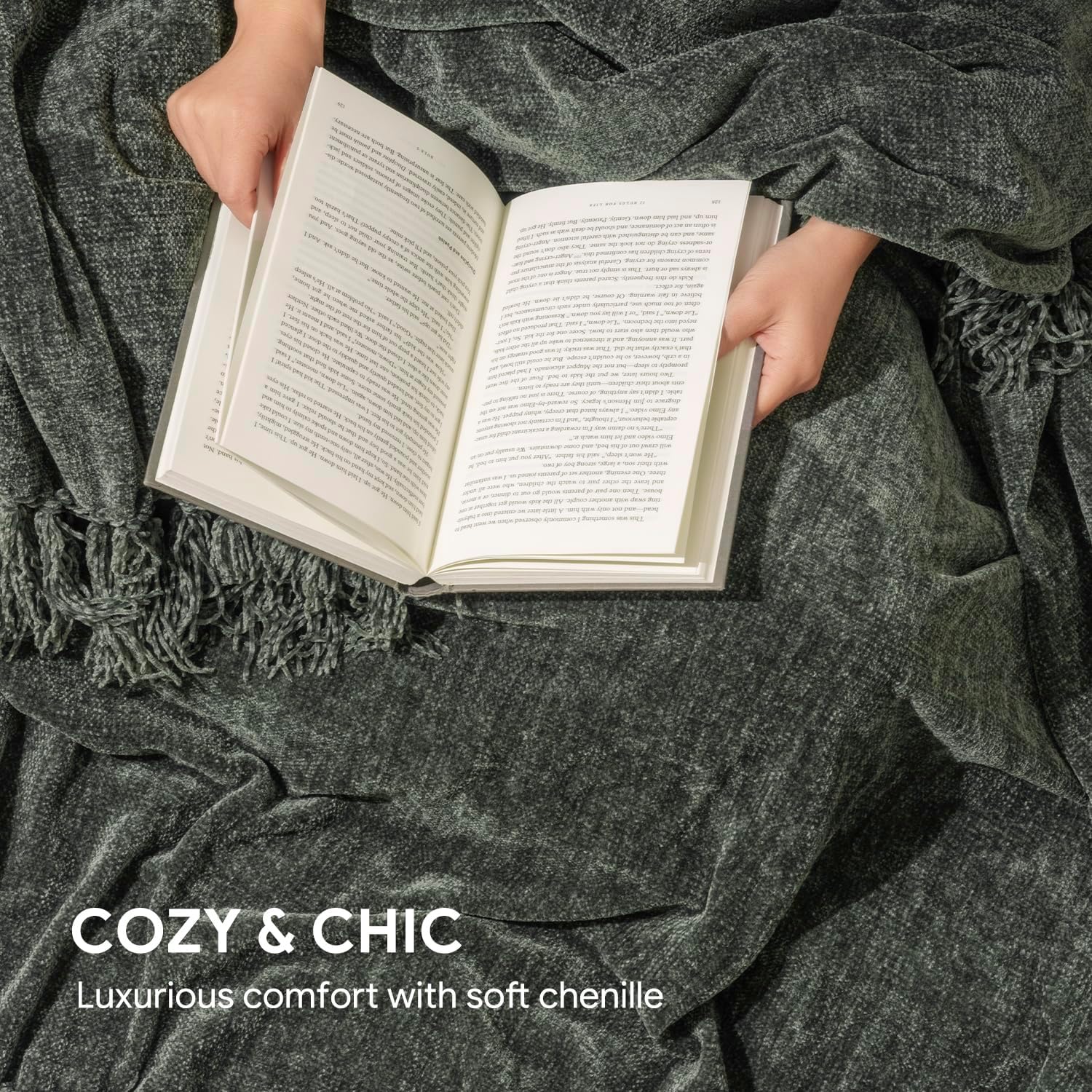 RECYCO Manta de chenilla suave y acogedora con borlas con flecos para sofá, silla, cama y sala de estar, regalo (verde oscuro, 50 x 60 pulgadas)