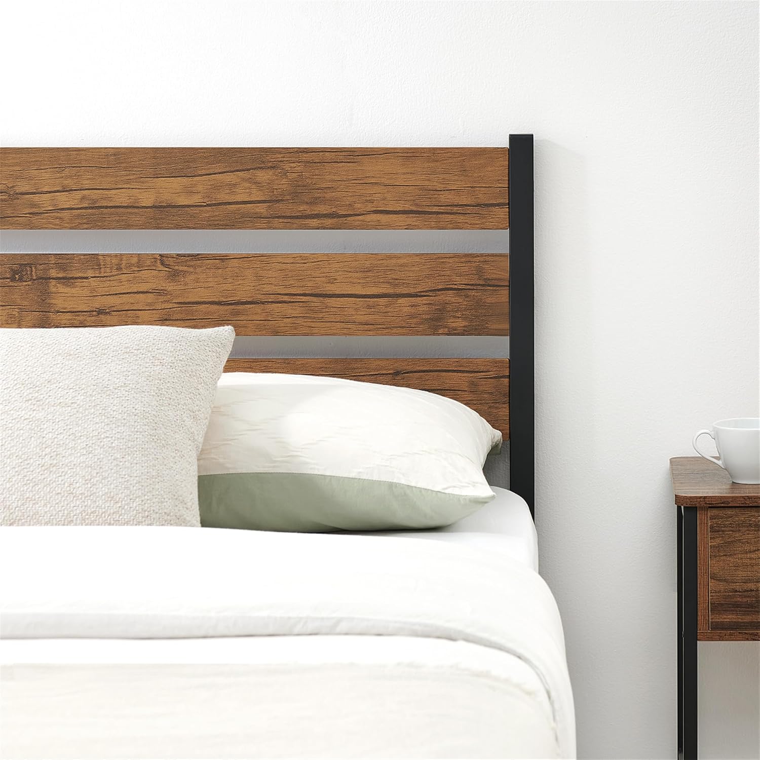 IDEALHOUSE Base de cama Queen con cabecera de madera rústica vintage, marco de cama tamaño Queen con almacenamiento, base de colchón, soporte de